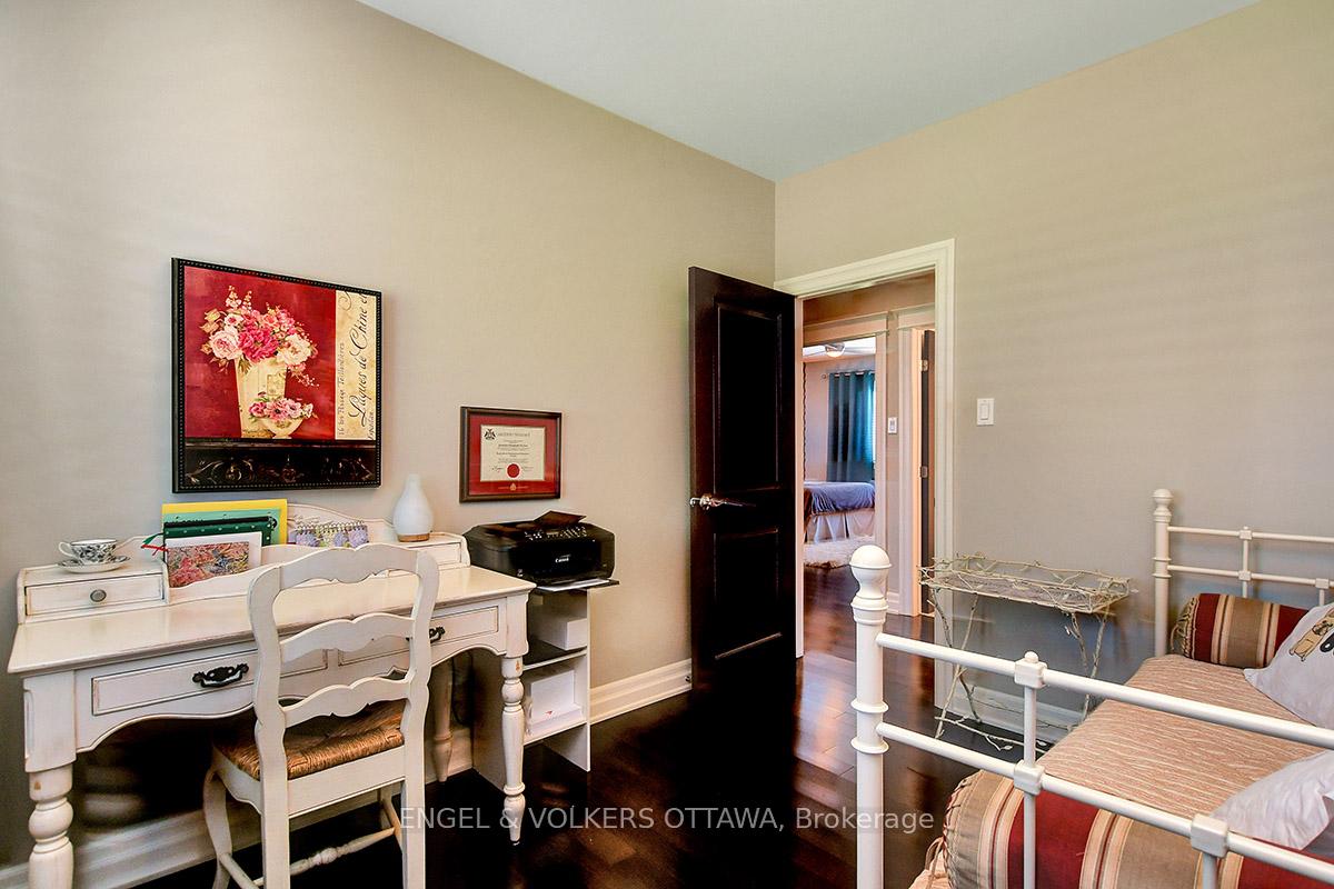 Photo 22 of 1438 Randall Avenue, Ottawa, Alta Vista — HOMEH