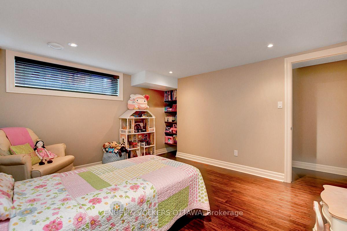 Photo 34 of 1438 Randall Avenue, Ottawa, Alta Vista — HOMEH