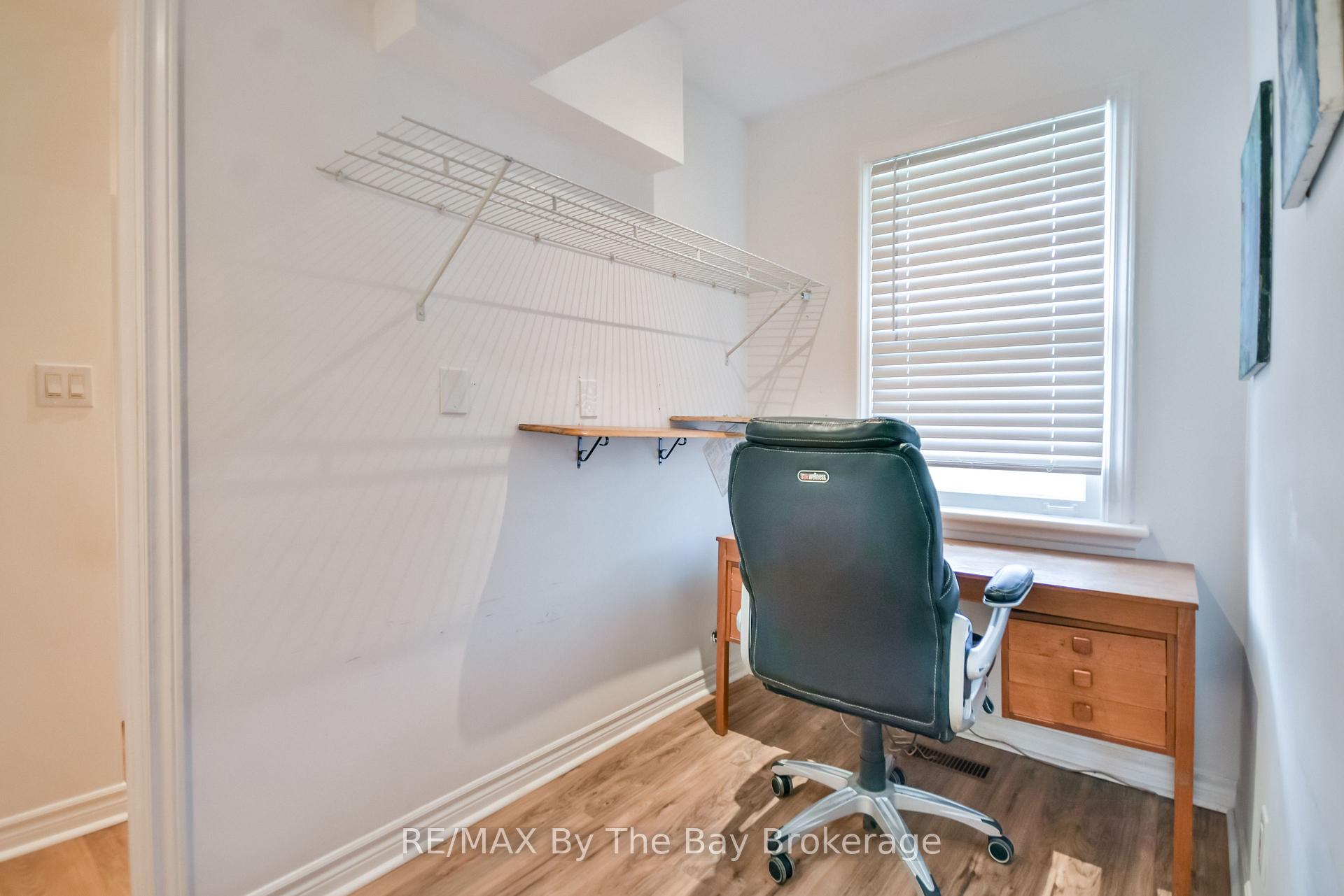 Photo 18 of 1067 Mosley Street, Wasaga Beach — HOMEH