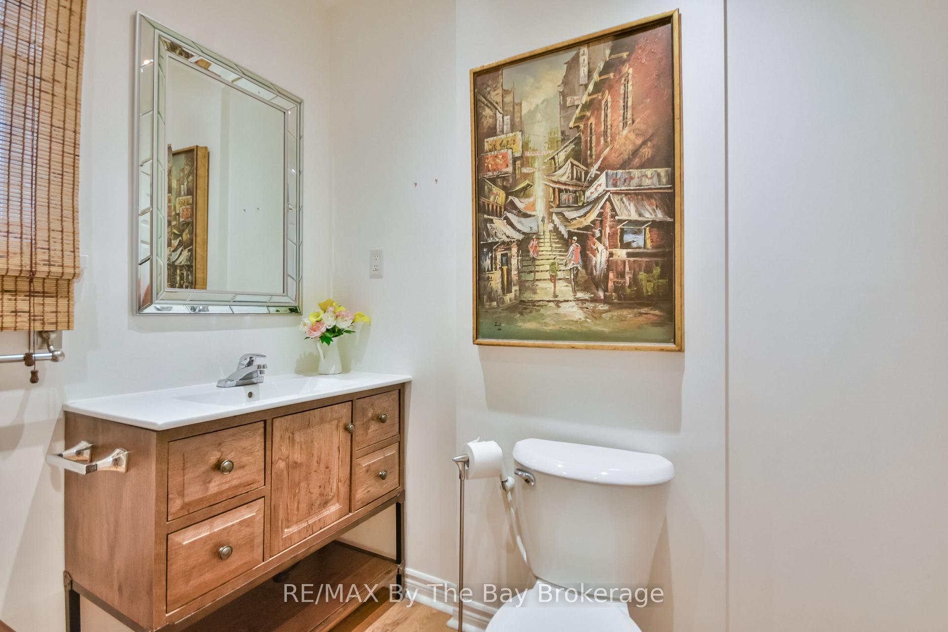 Photo 20 of 1067 Mosley Street, Wasaga Beach — HOMEH