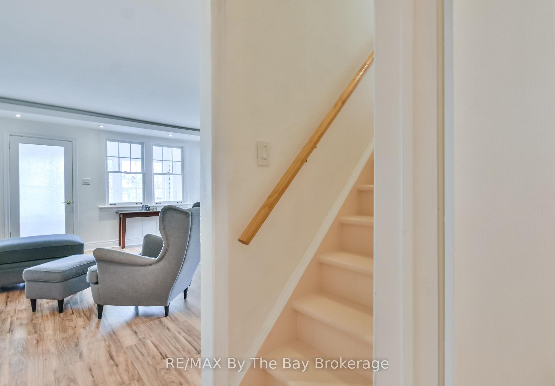 Photo 21 of 1067 Mosley Street, Wasaga Beach — HOMEH
