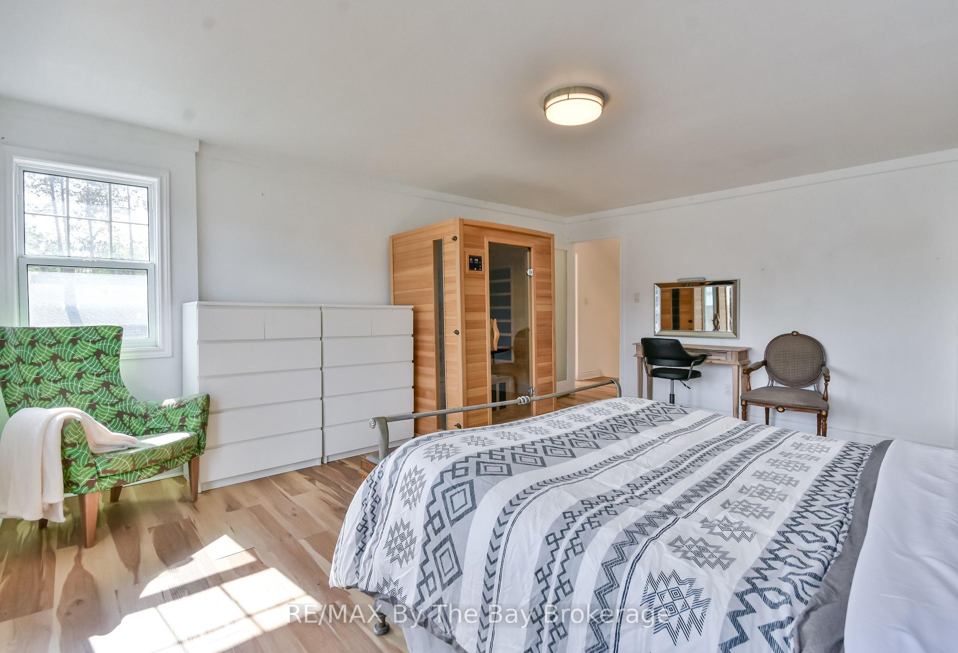 Photo 26 of 1067 Mosley Street, Wasaga Beach — HOMEH