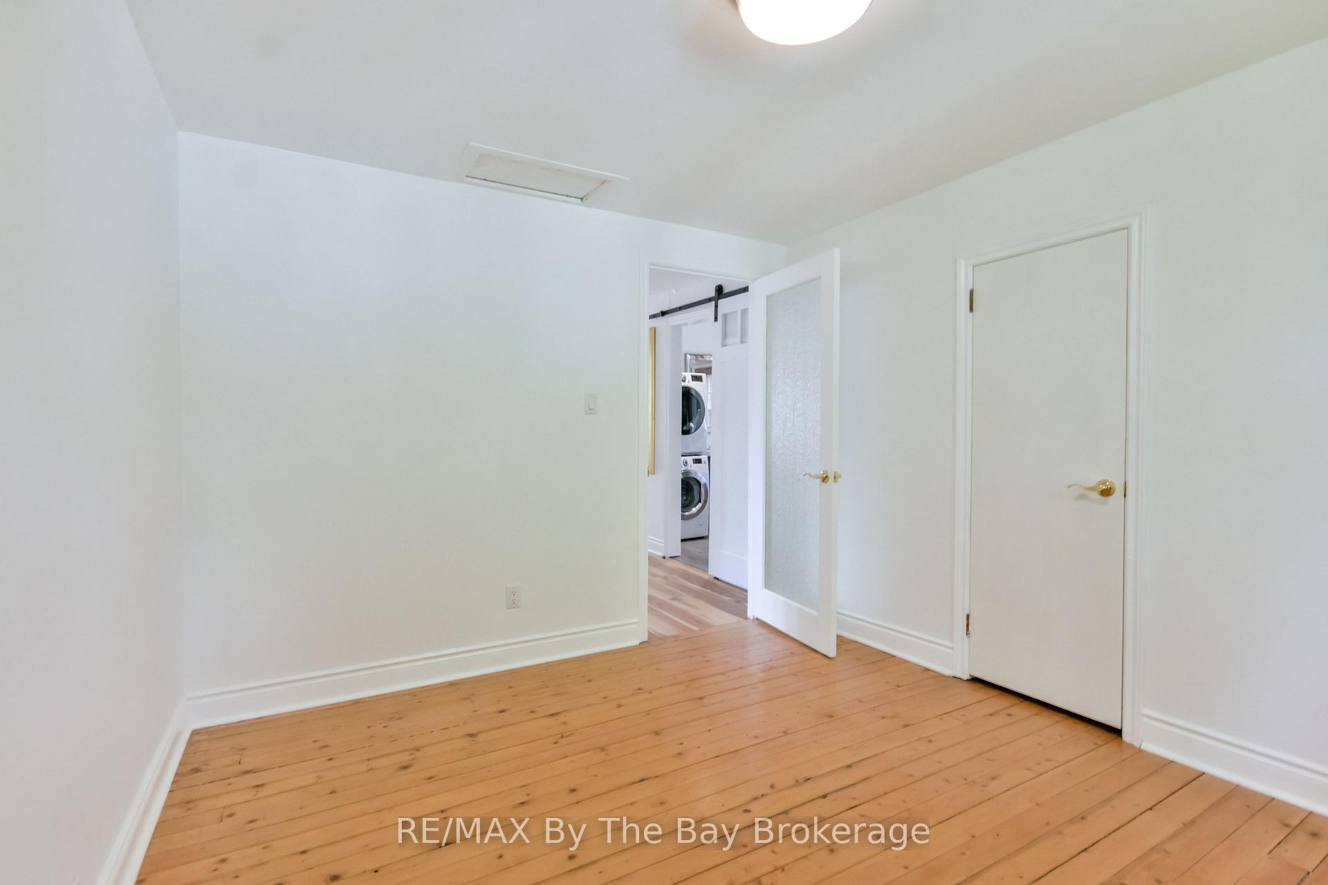 Photo 30 of 1067 Mosley Street, Wasaga Beach — HOMEH