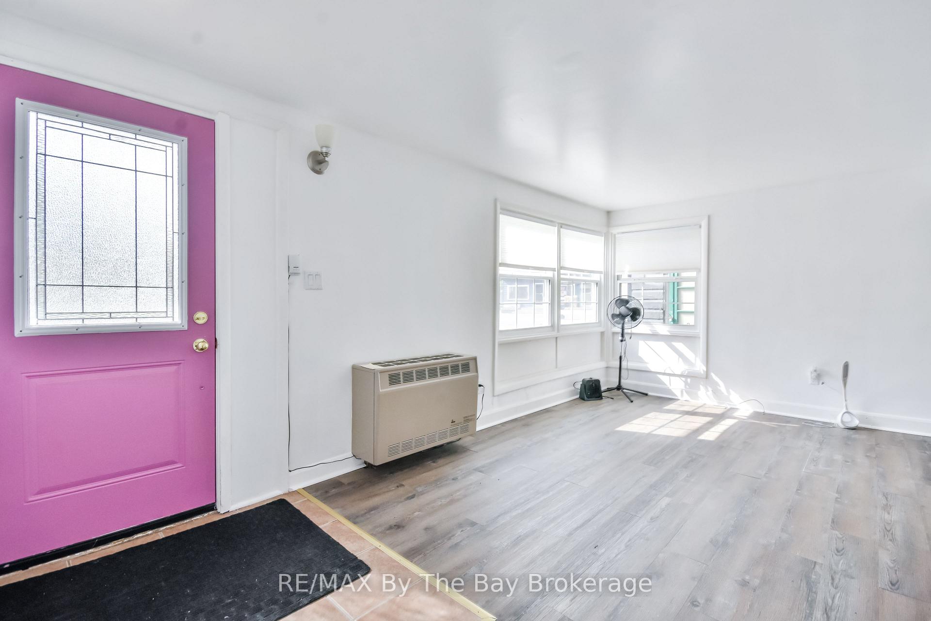 Photo 38 of 1067 Mosley Street, Wasaga Beach — HOMEH