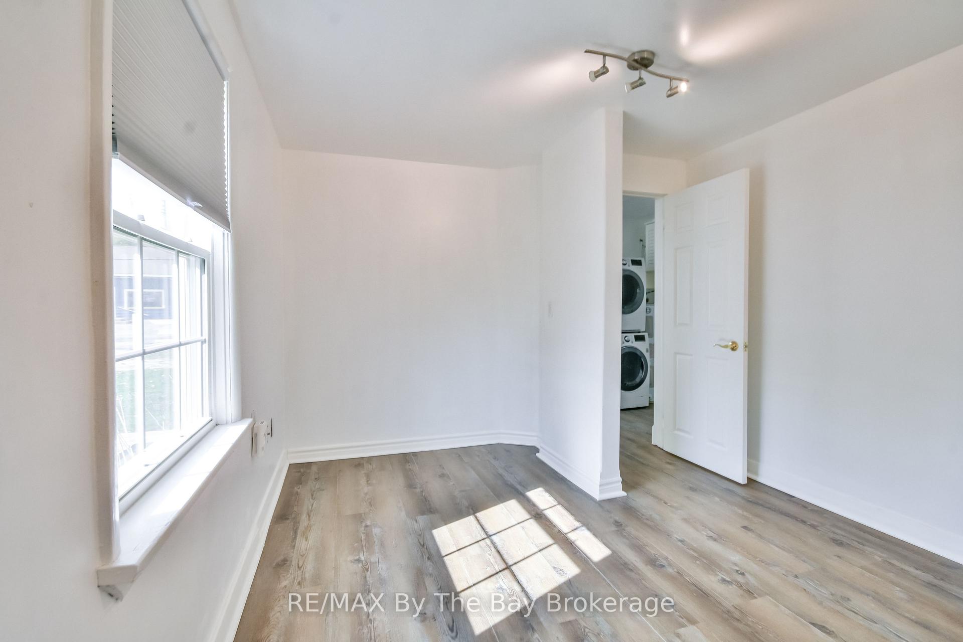 Photo 39 of 1067 Mosley Street, Wasaga Beach — HOMEH
