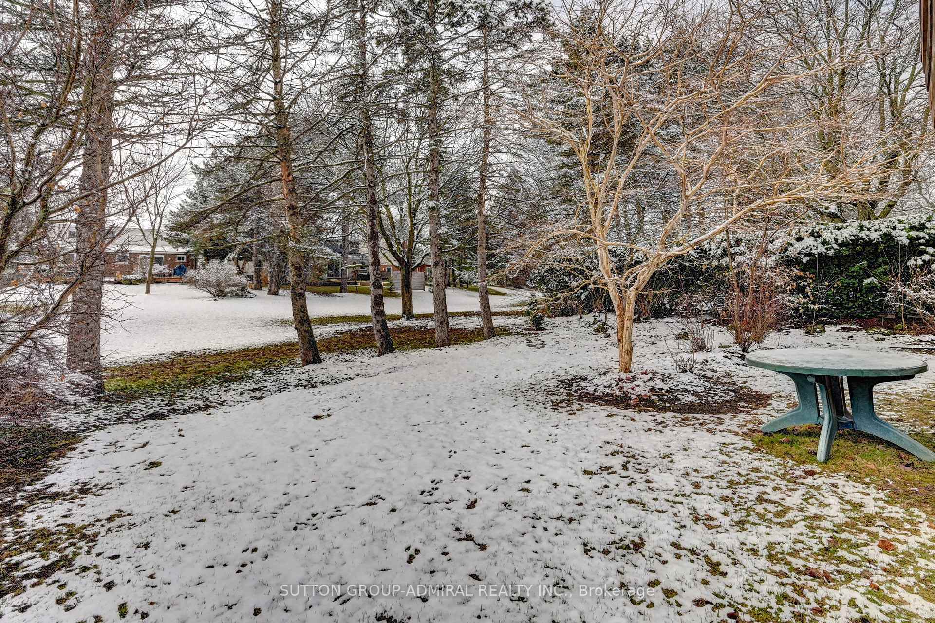 Photo 49 of 383 Stillmeadow Circle, Waterloo — HOMEH