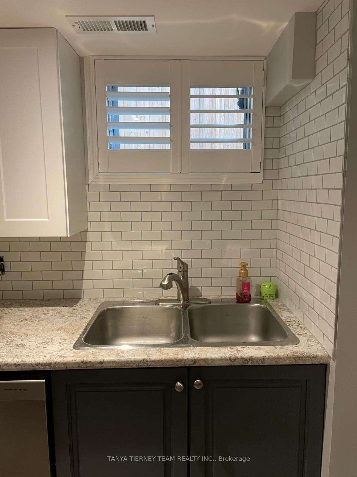 Photo 11 of Unit Lower, 331 Rosedale Drive, Whitby, Downtown Whitby — HOMEH