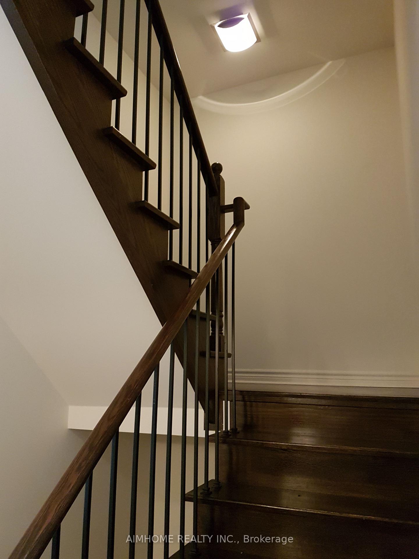Photo 9 of Unit 46, 7 Brighton Place, Vaughan, Crestwood-Springfarm-Yorkhill — HOMEH