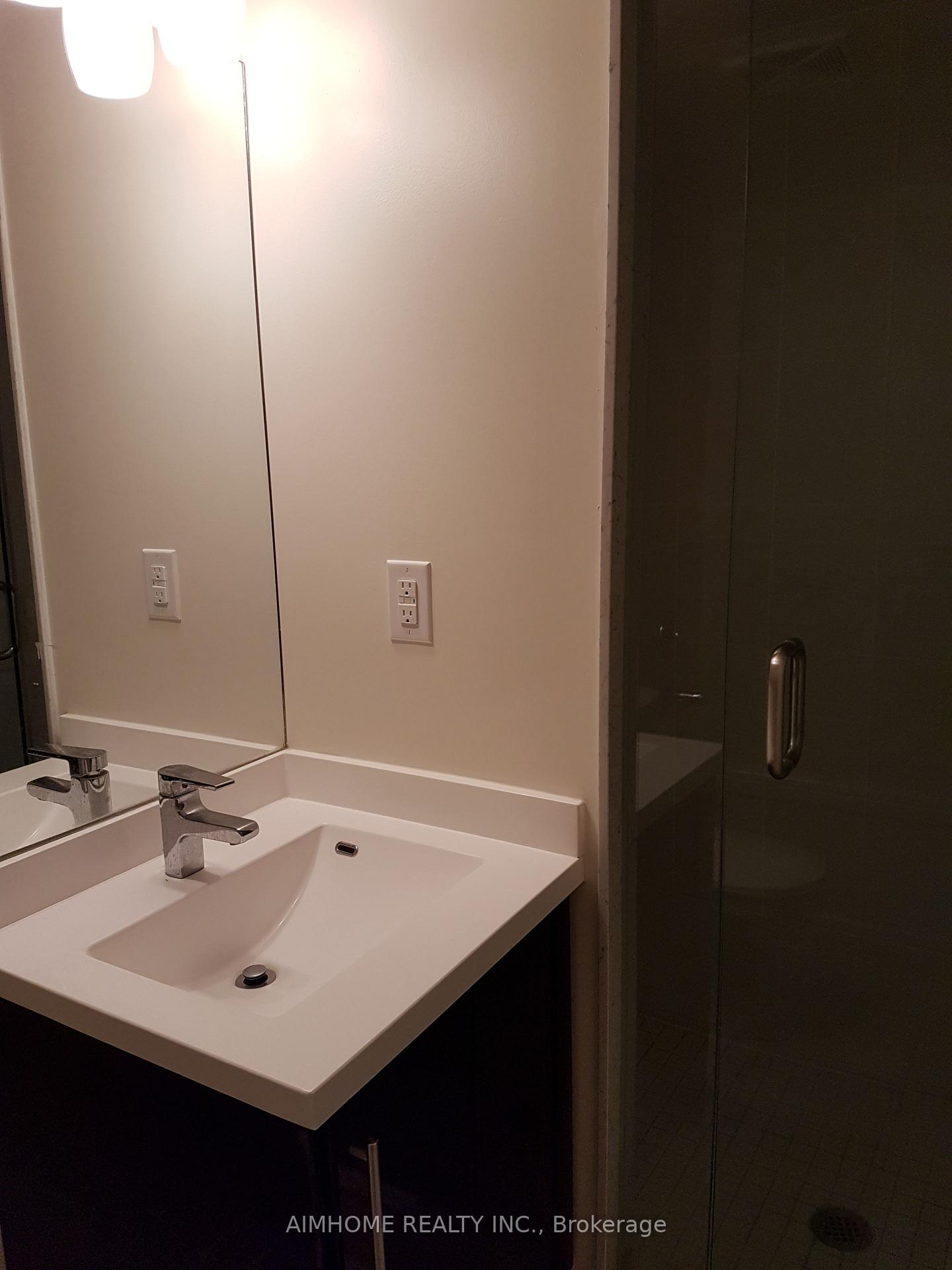 Photo 14 of Unit 46, 7 Brighton Place, Vaughan, Crestwood-Springfarm-Yorkhill — HOMEH