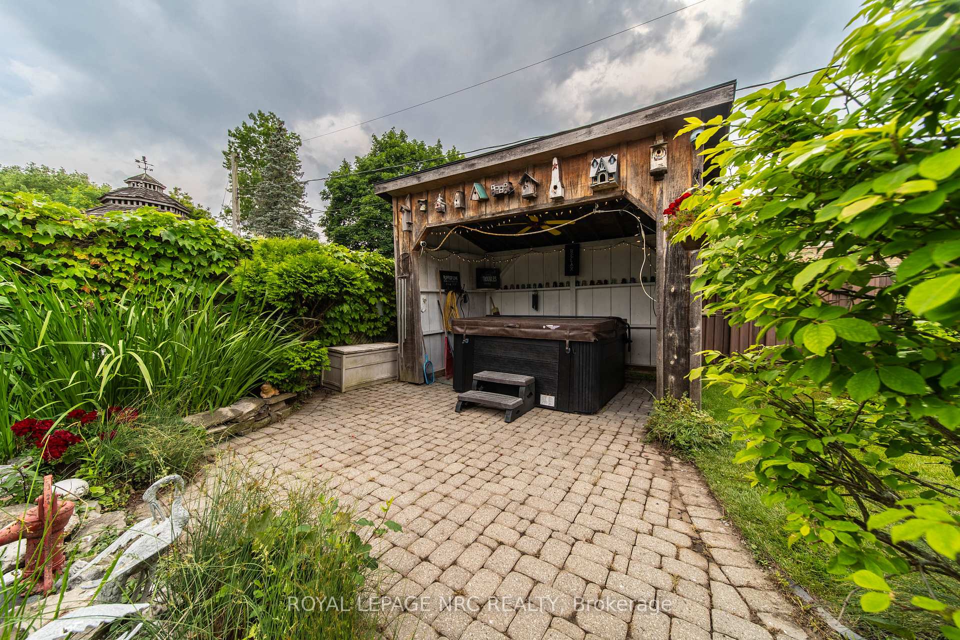Photo 24 of 135 Green Pointe Drive, Welland, N. Welland — HOMEH