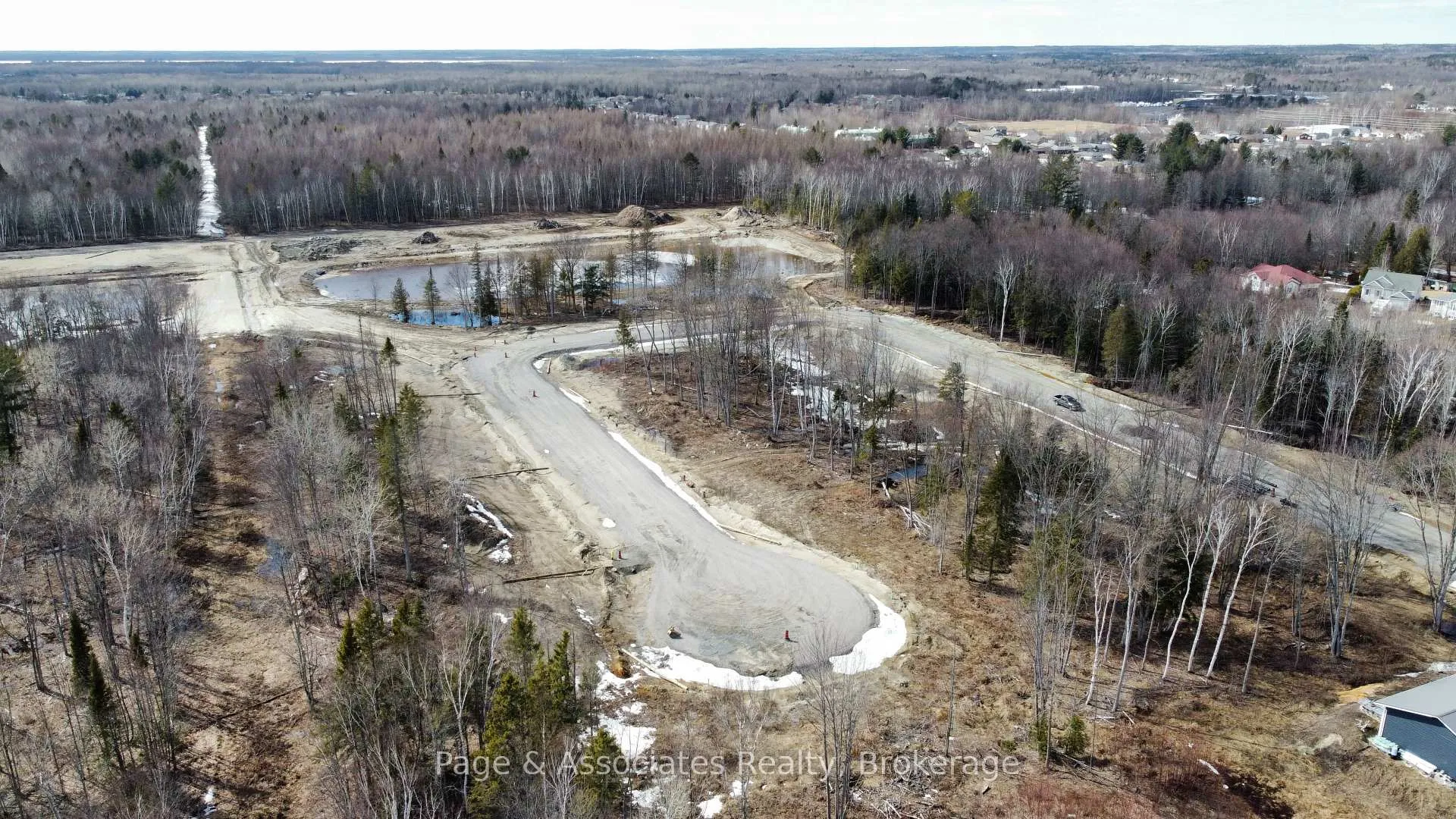 Photo 7 of 31 Brianne Court, West Nipissing, Sturgeon Falls — HOMEH