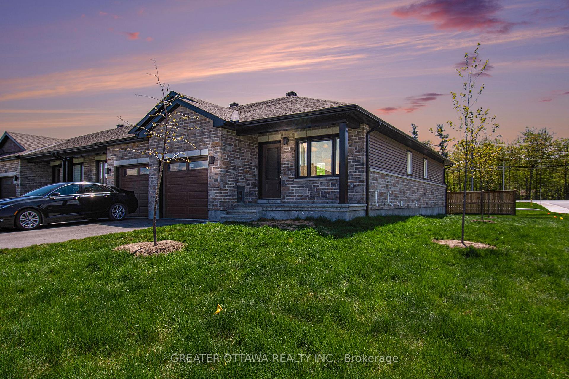 Front of 18 Morgan Clouthier Way