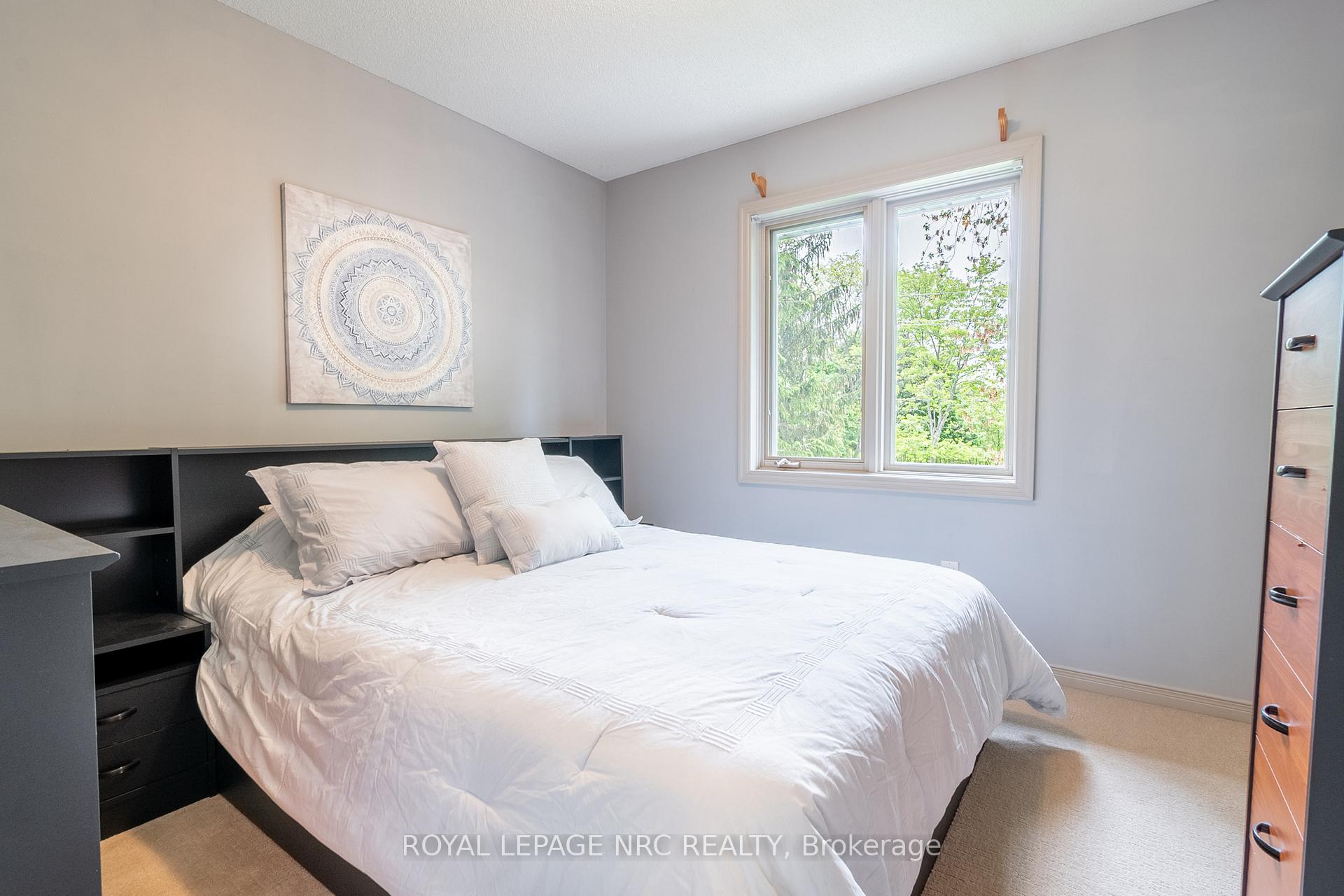 Photo 20 of 70 Stefanie Crescent, Welland, Prince Charles — HOMEH
