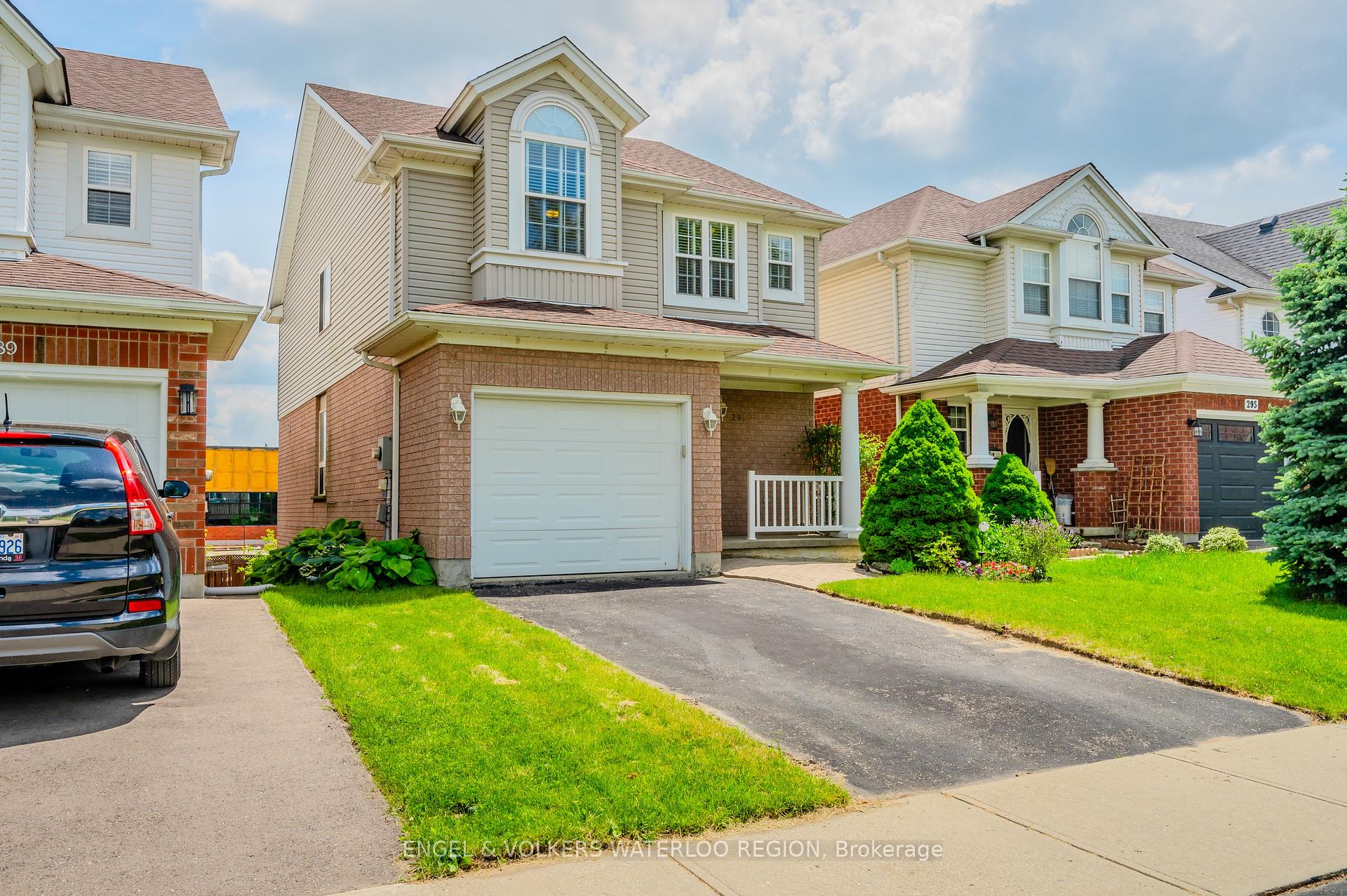 Photo 2 of 291 Pineland Place, Waterloo — HOMEH