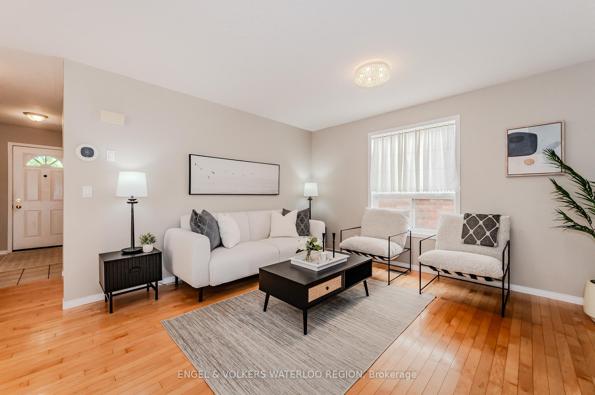 Photo 8 of 291 Pineland Place, Waterloo — HOMEH
