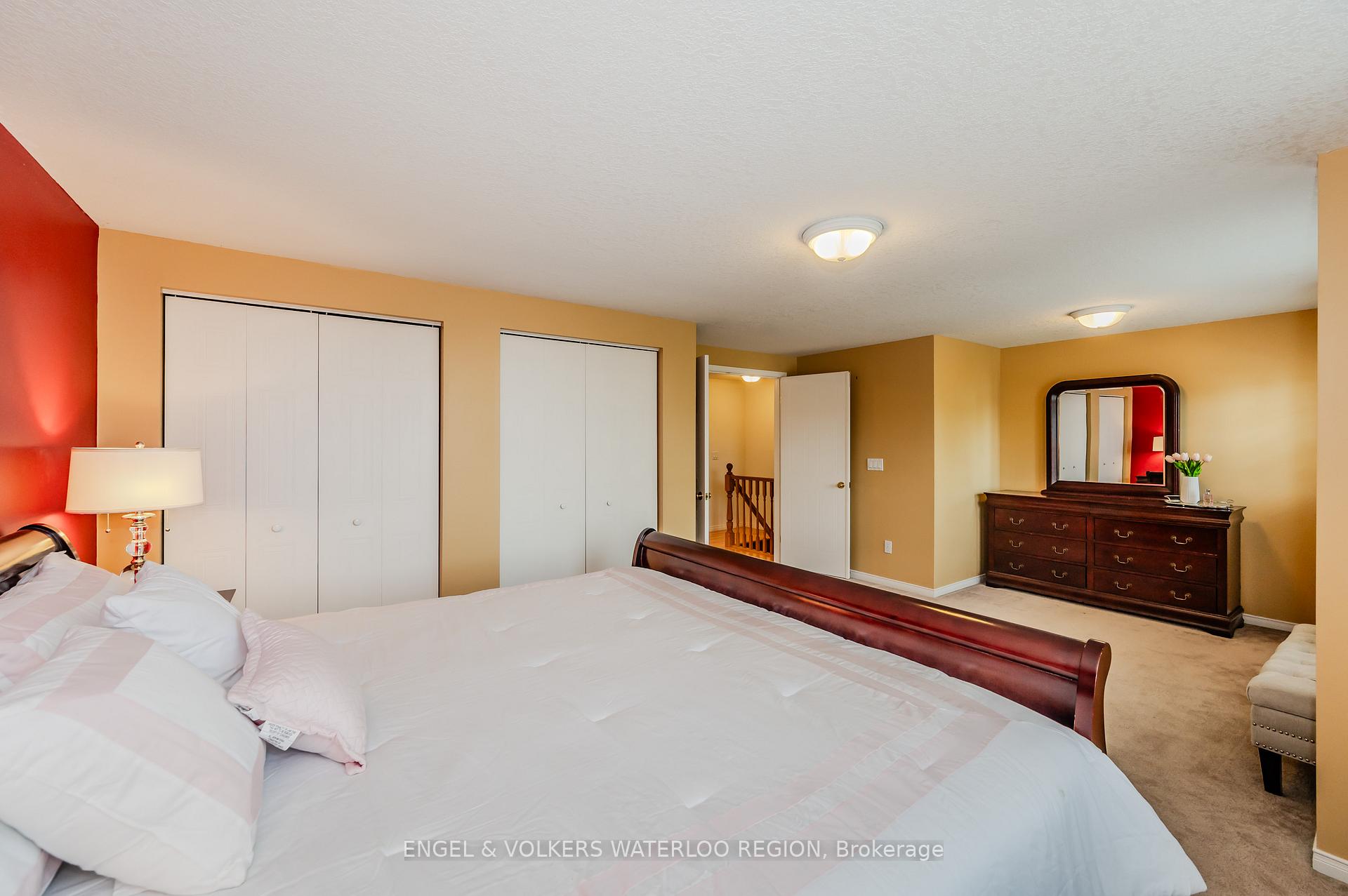 Photo 18 of 291 Pineland Place, Waterloo — HOMEH