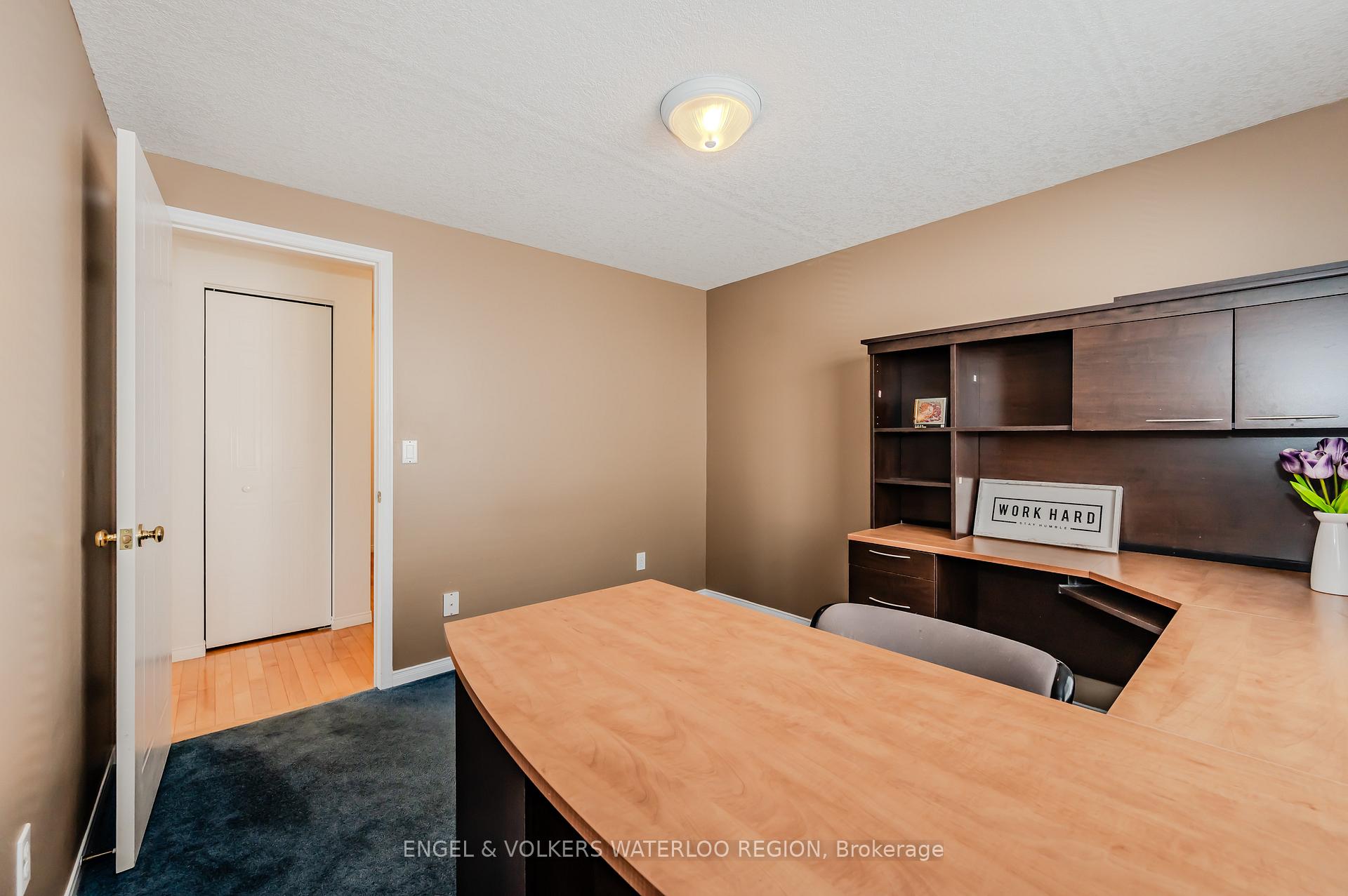 Photo 24 of 291 Pineland Place, Waterloo — HOMEH