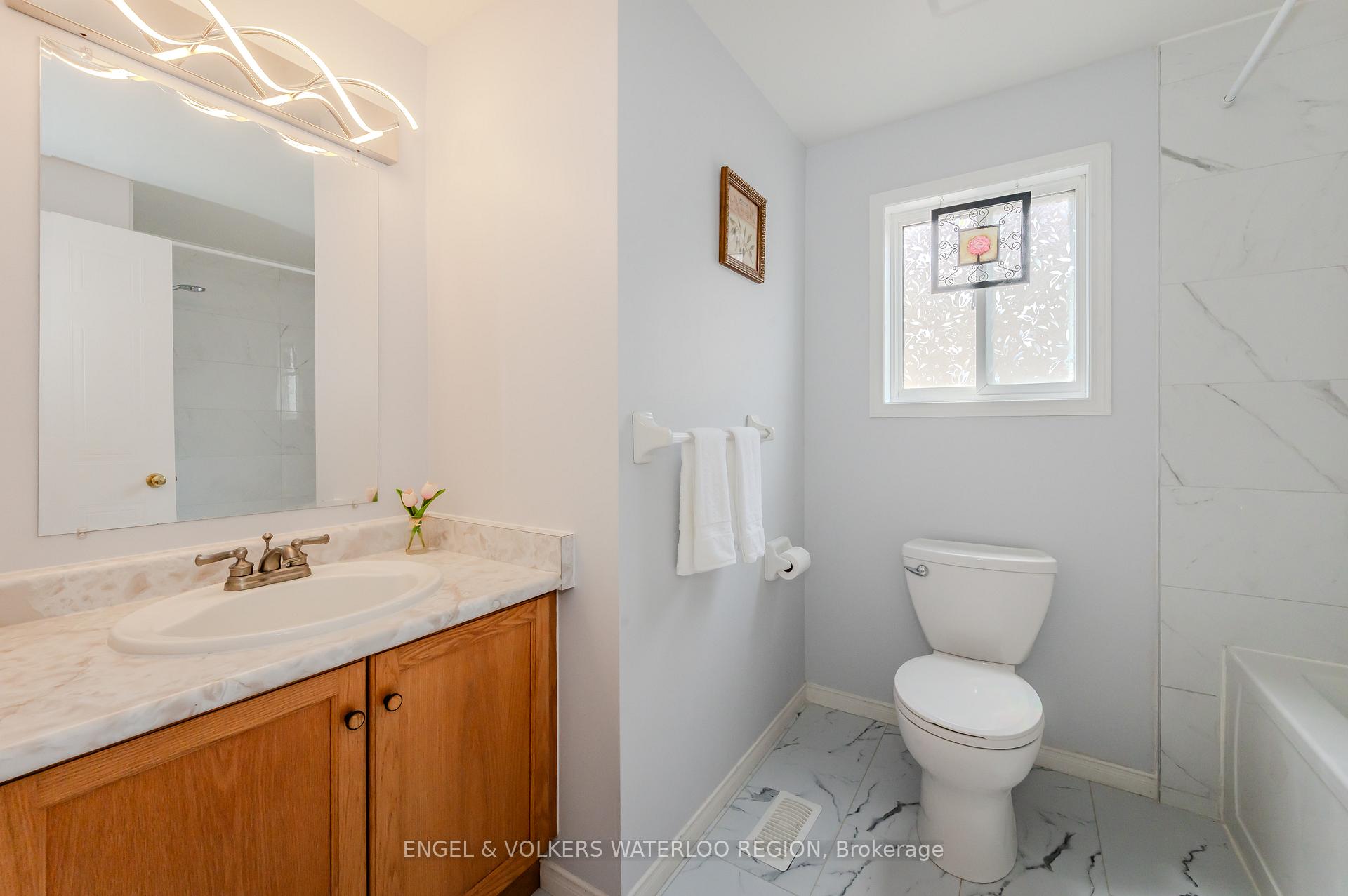 Photo 25 of 291 Pineland Place, Waterloo — HOMEH
