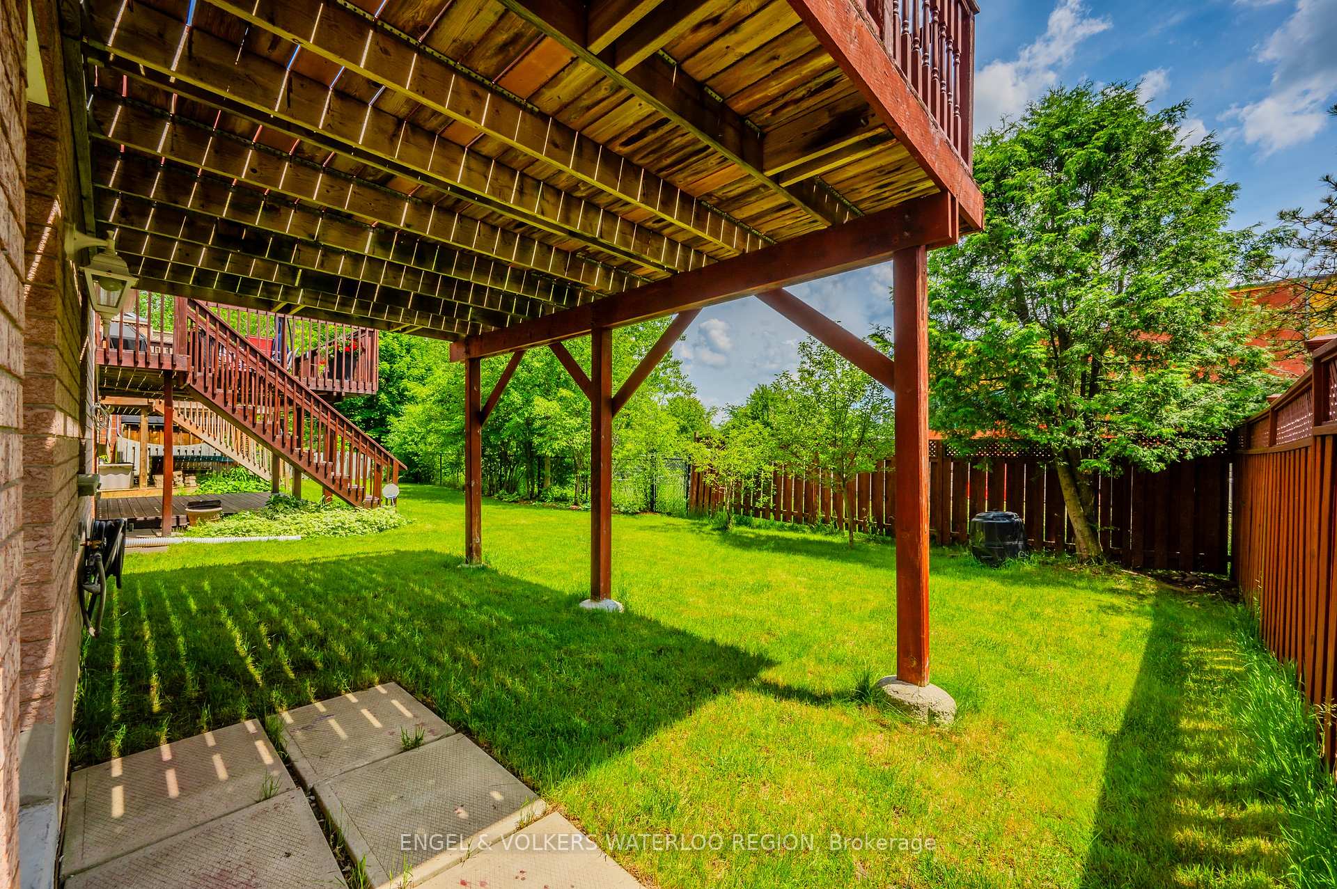 Photo 38 of 291 Pineland Place, Waterloo — HOMEH
