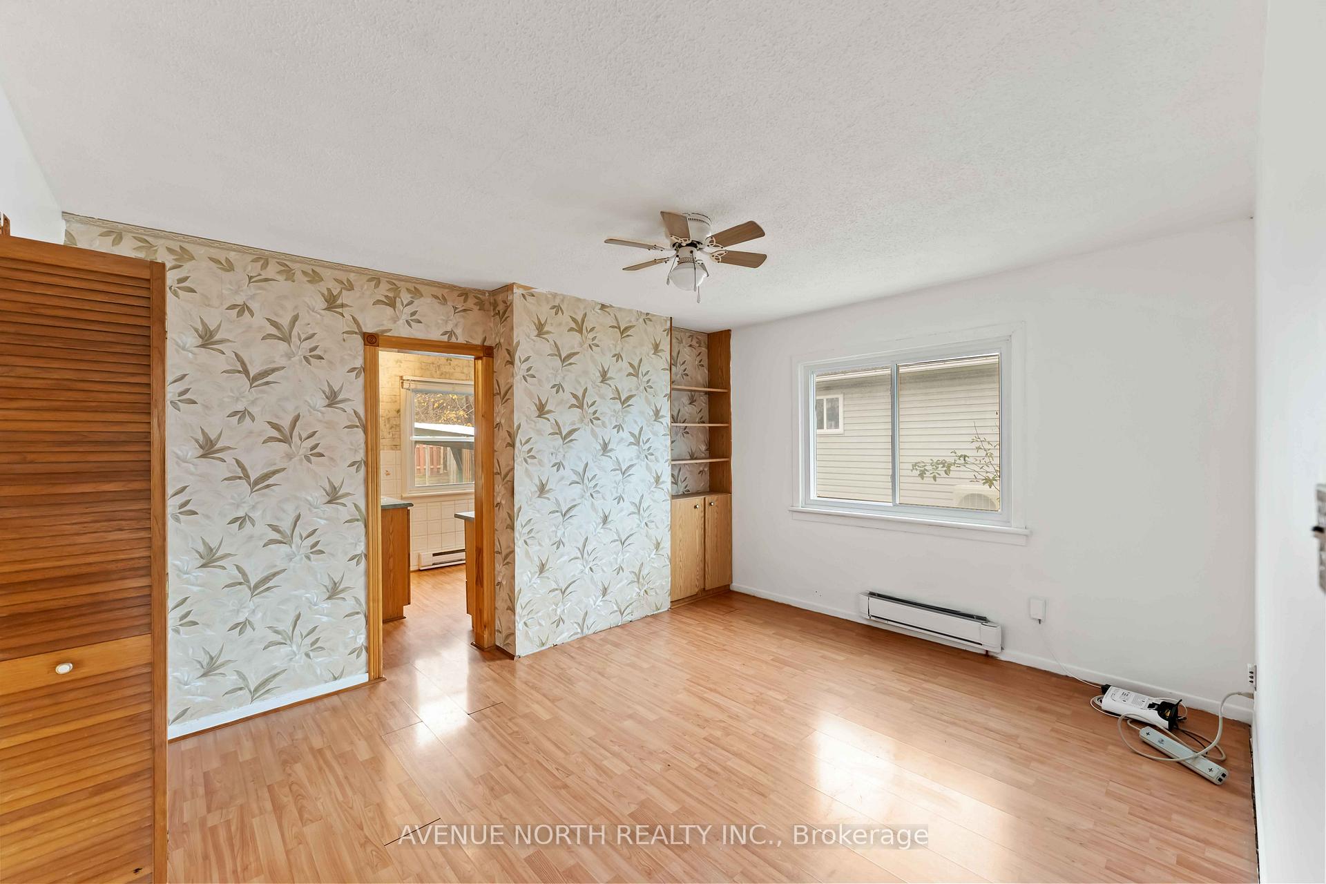 Photo 9 of 177 Compton Avenue, Ottawa, Woodroffe — HOMEH