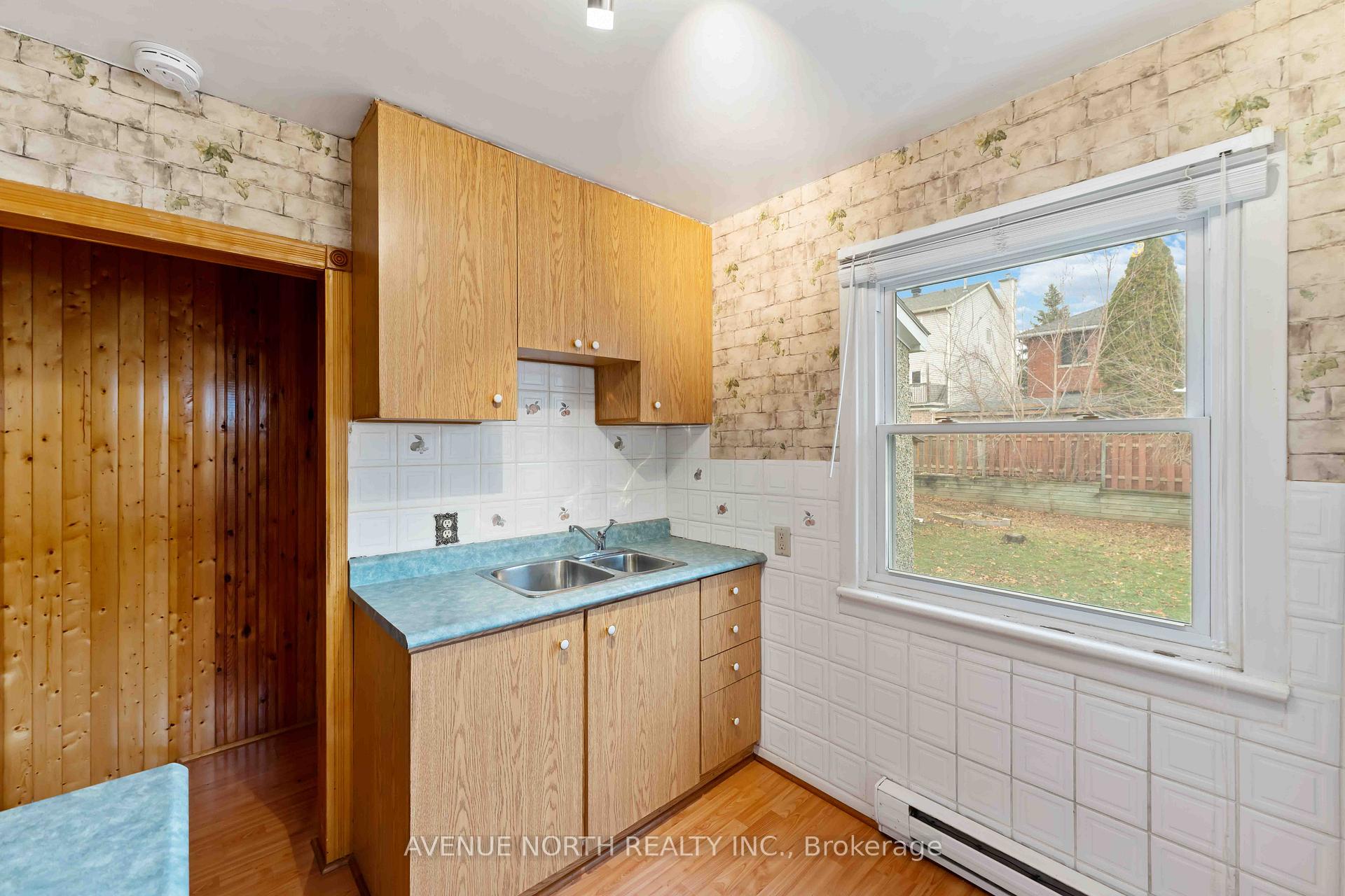 Photo 26 of 177 Compton Avenue, Ottawa, Woodroffe — HOMEH
