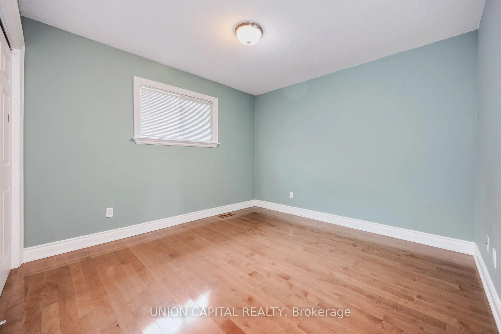 Photo 14 of 82 Old Yonge Street, Aurora, Aurora Village — HOMEH