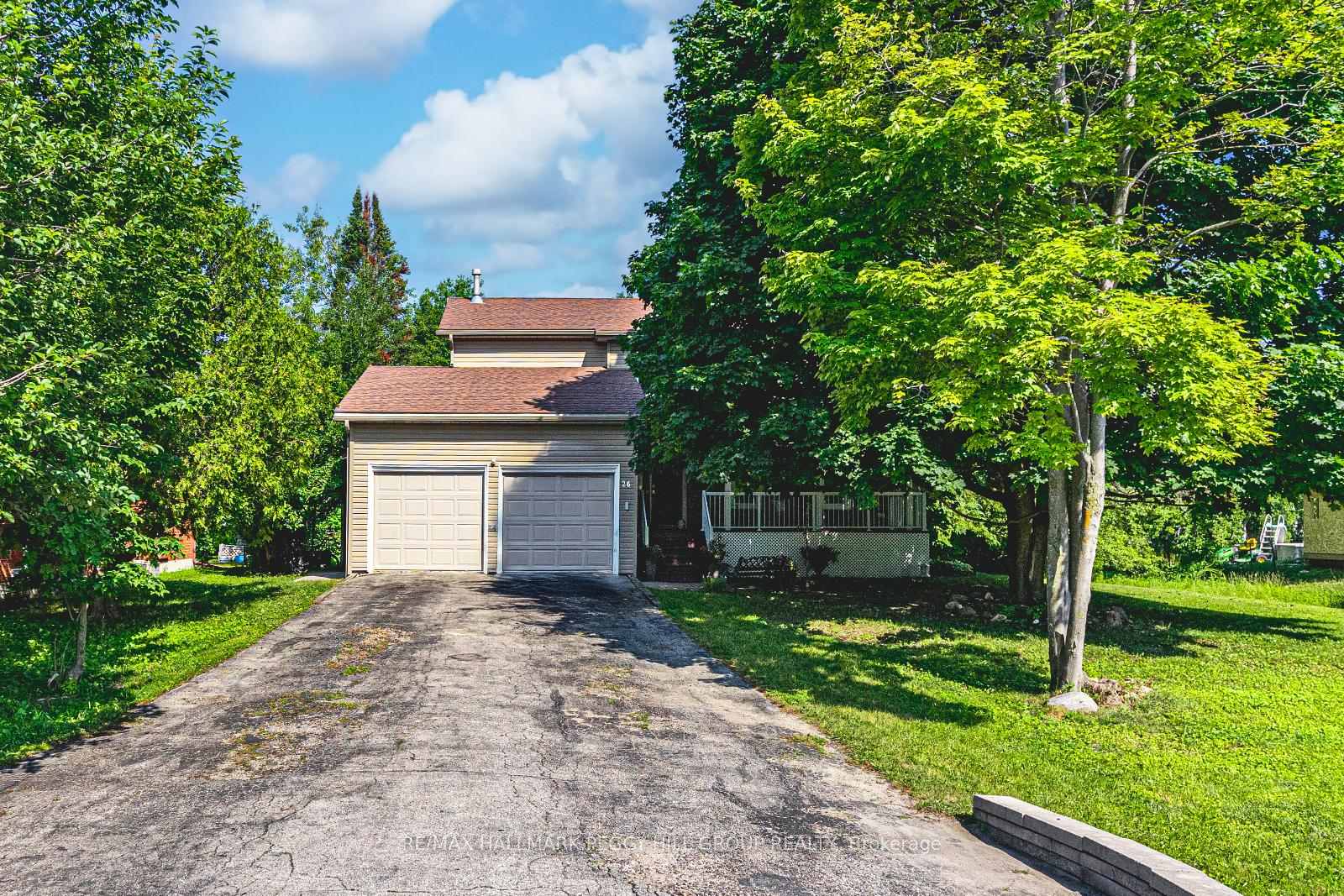 Photo 1 of 26 Royal Beech Drive, Wasaga Beach — HOMEH
