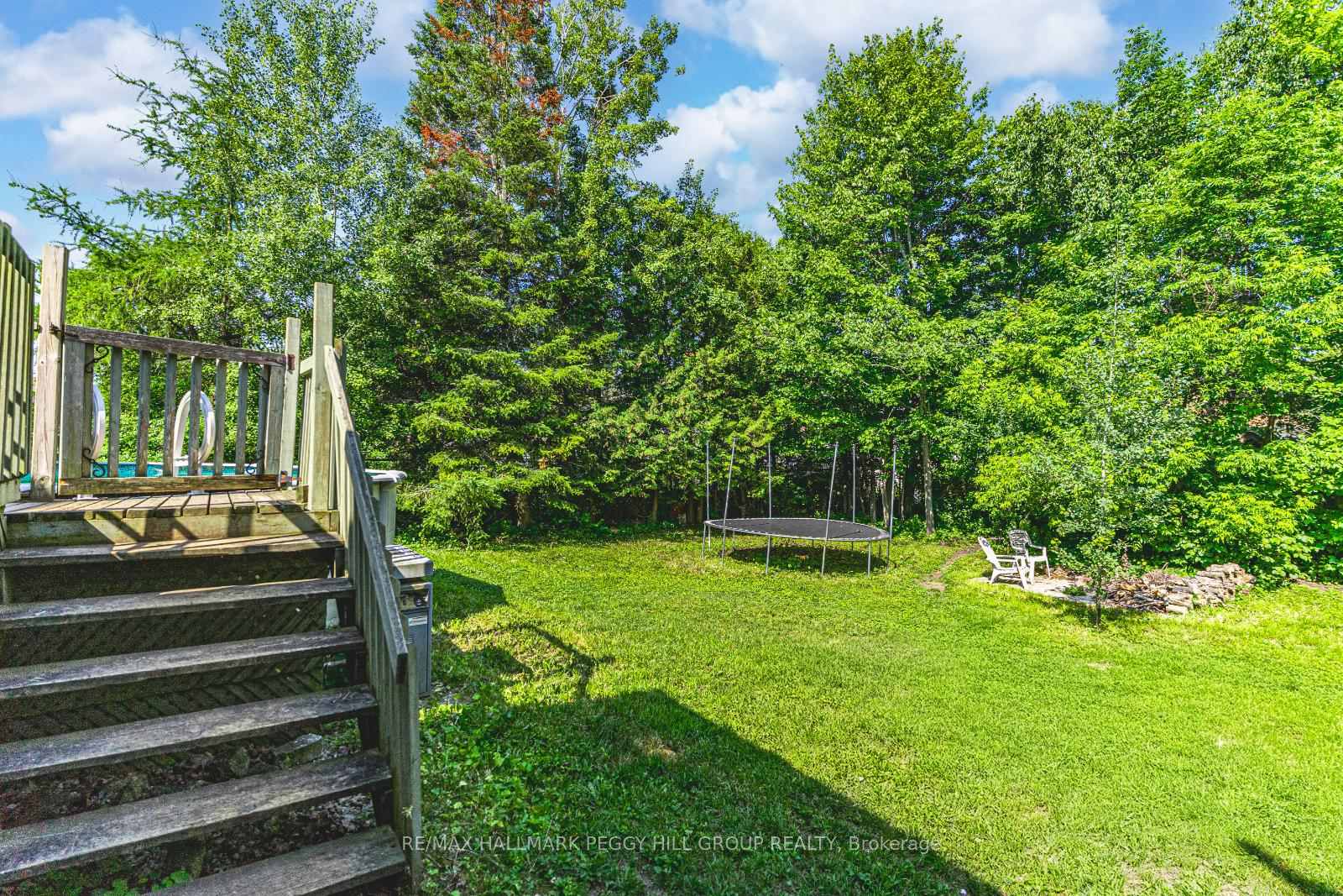 Photo 20 of 26 Royal Beech Drive, Wasaga Beach — HOMEH
