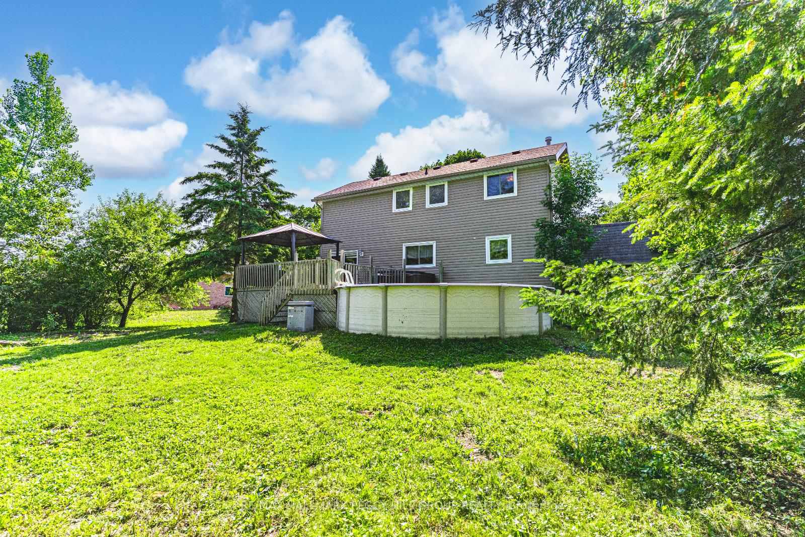 Photo 21 of 26 Royal Beech Drive, Wasaga Beach — HOMEH