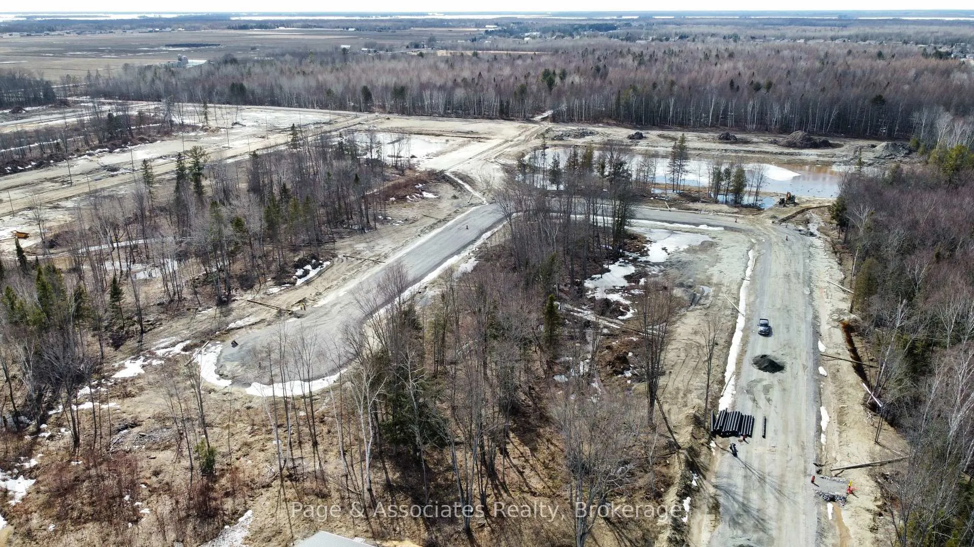 Photo 6 of 45 Brianne Court, West Nipissing, Sturgeon Falls — HOMEH
