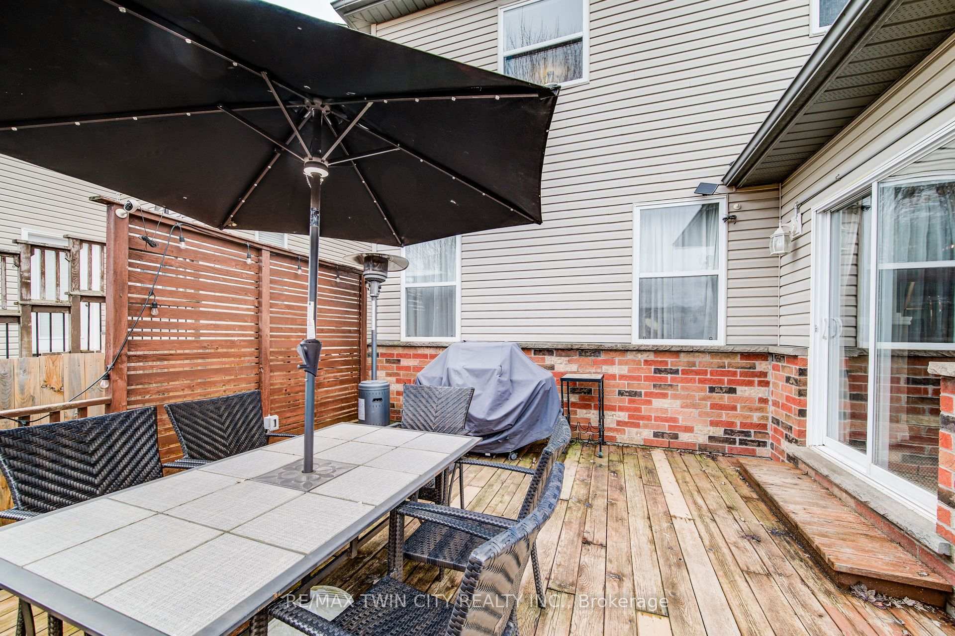 Photo 48 of 616 Frieburg Drive, Waterloo, Clair Hills — HOMEH