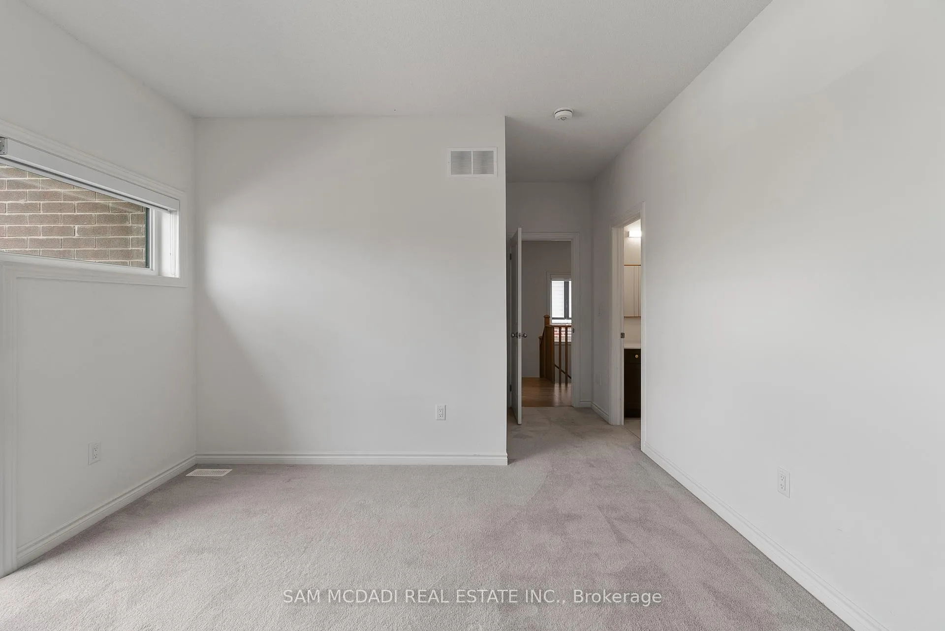 Photo 29 of 138 Factor Street, Vaughan, Kleinburg — HOMEH