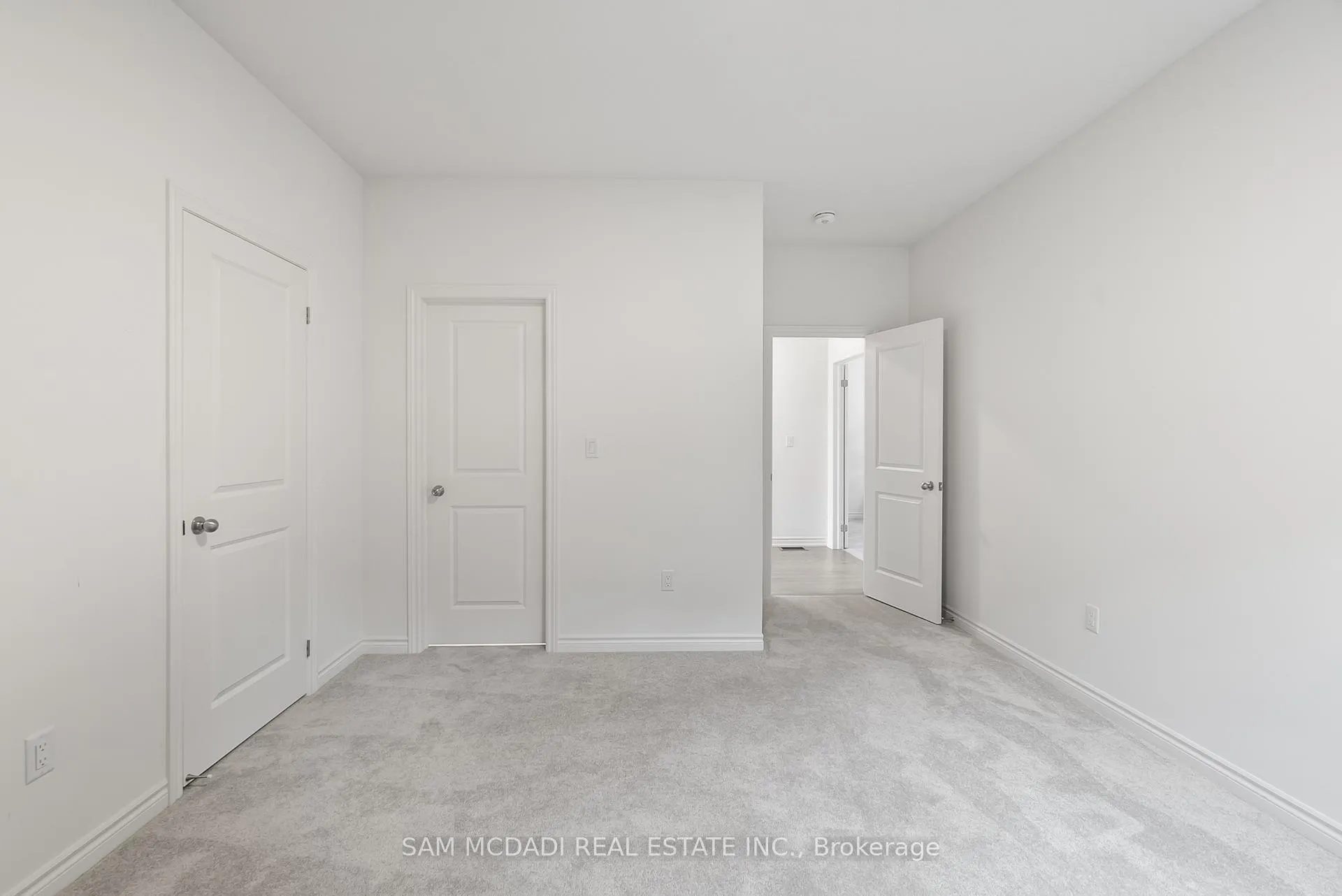 Photo 31 of 138 Factor Street, Vaughan, Kleinburg — HOMEH