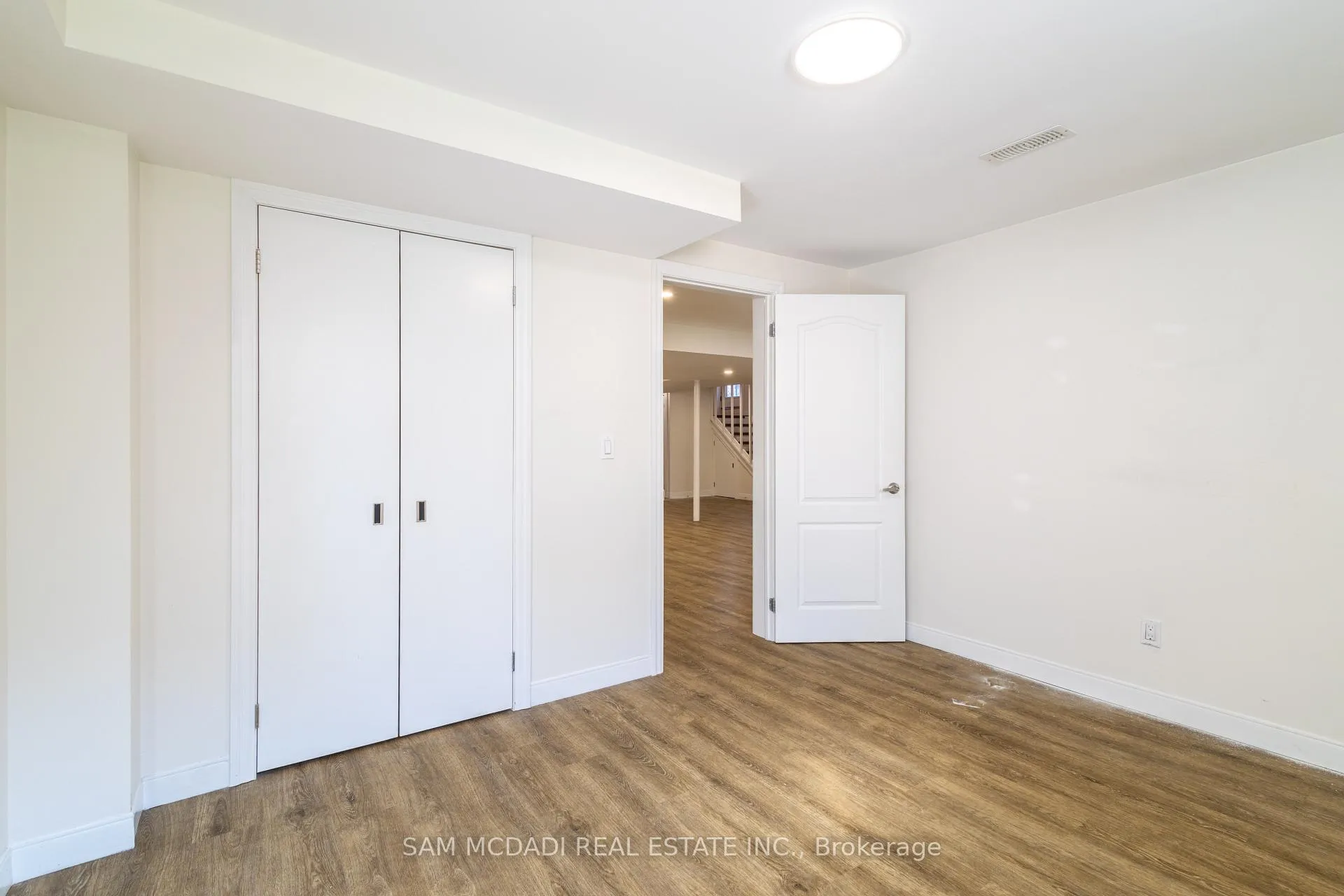 Photo 41 of 138 Factor Street, Vaughan, Kleinburg — HOMEH