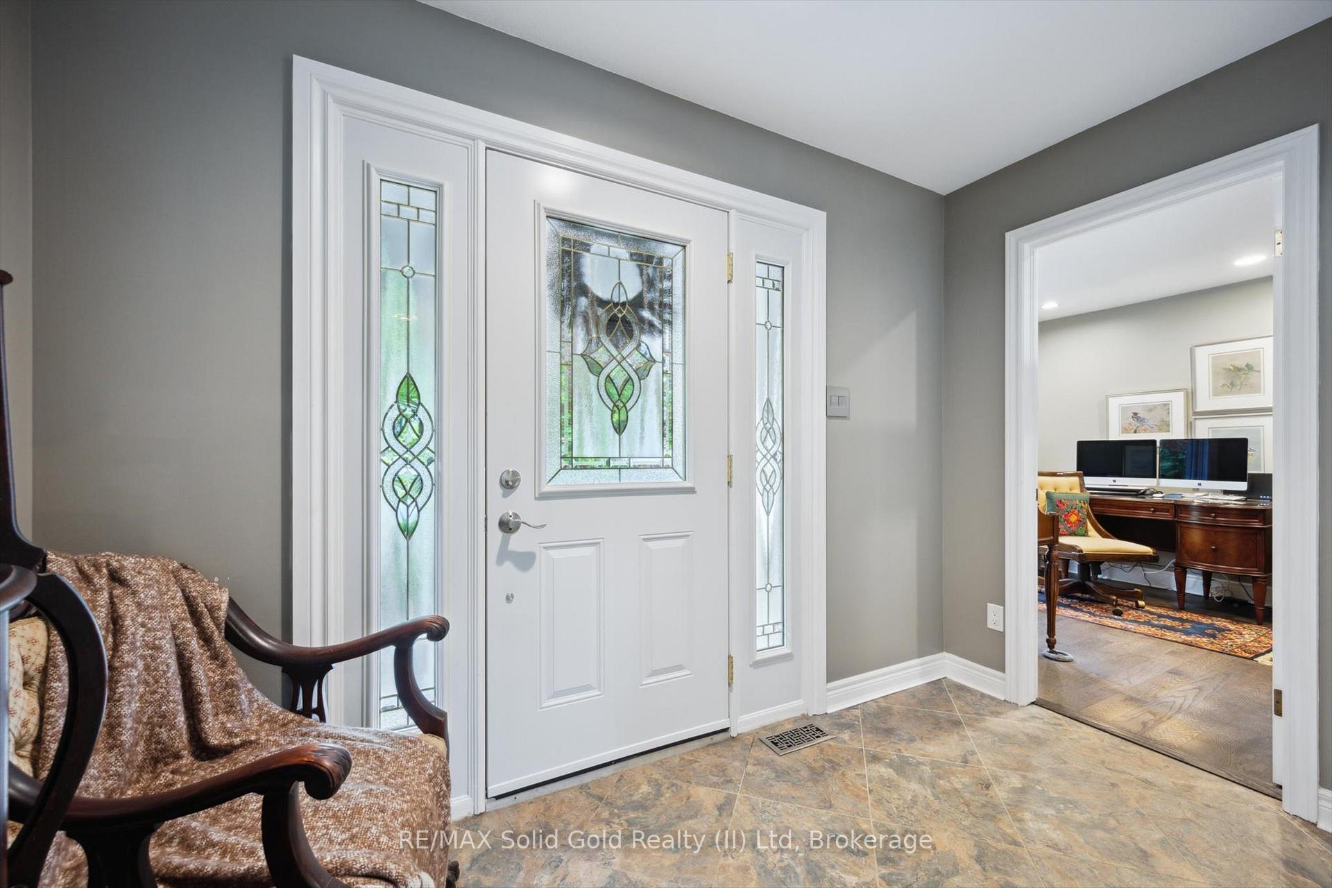 Photo 6 of 439 Brentcliffe Drive, Waterloo — HOMEH