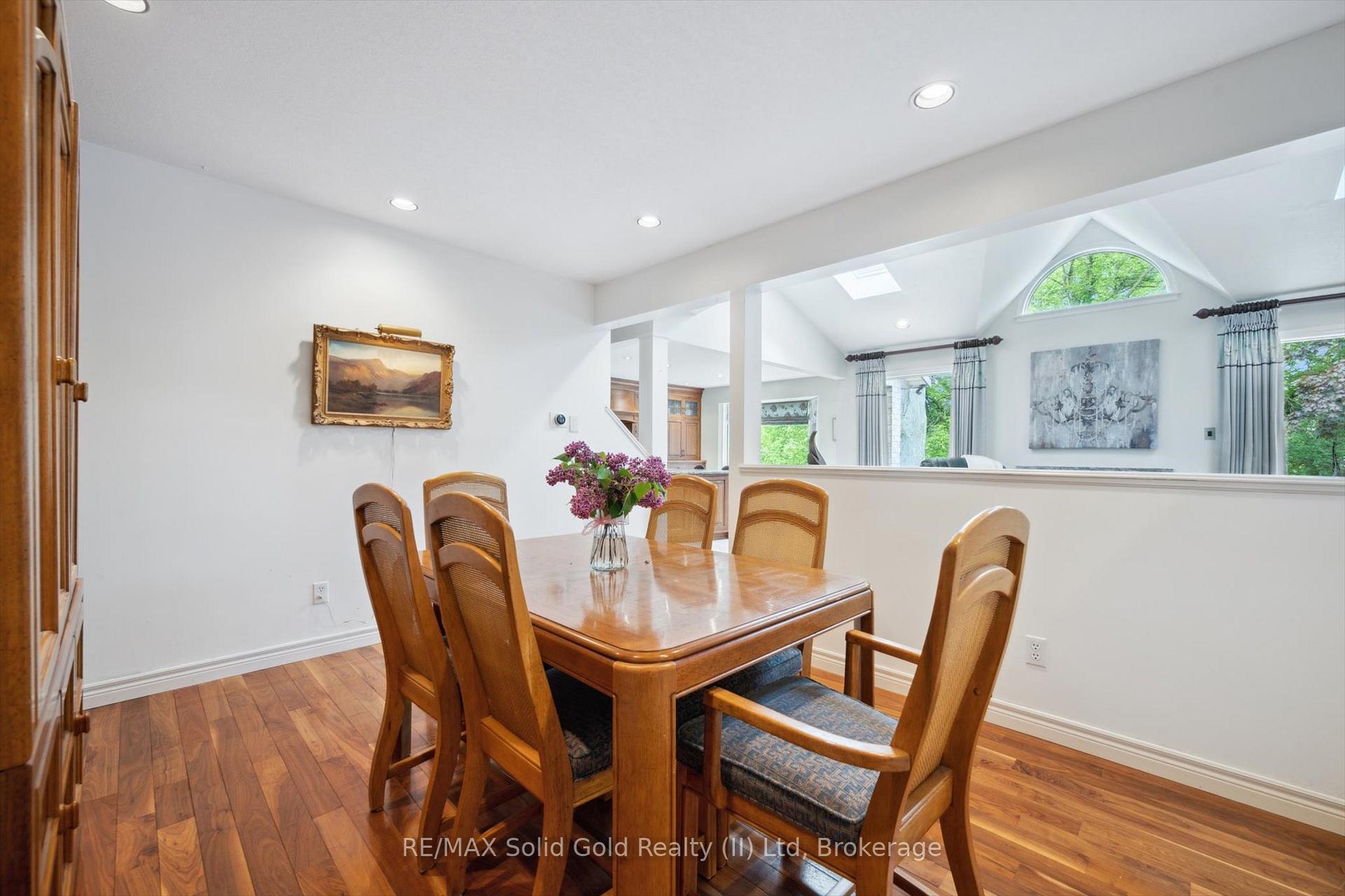 Photo 15 of 439 Brentcliffe Drive, Waterloo — HOMEH
