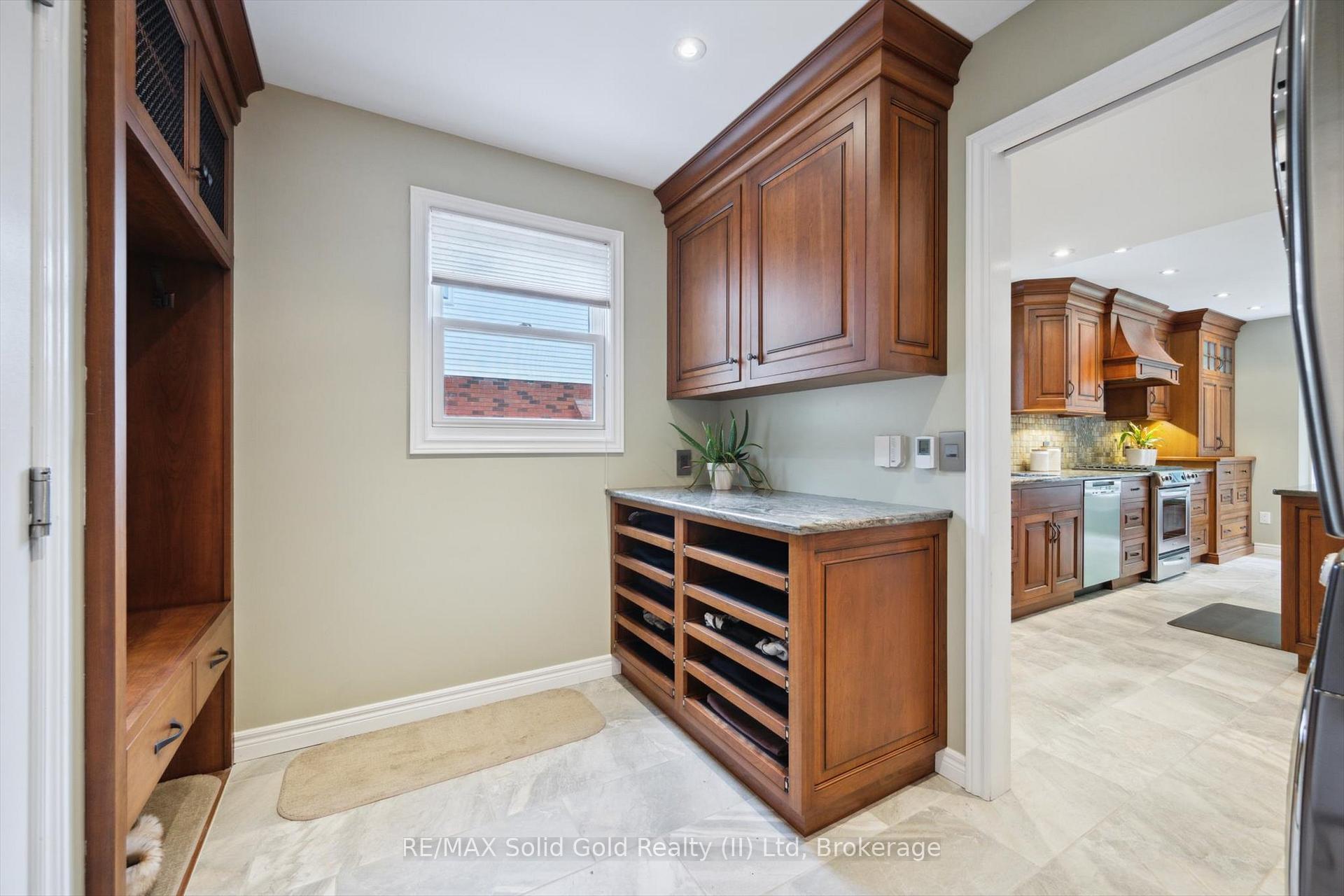 Photo 22 of 439 Brentcliffe Drive, Waterloo — HOMEH