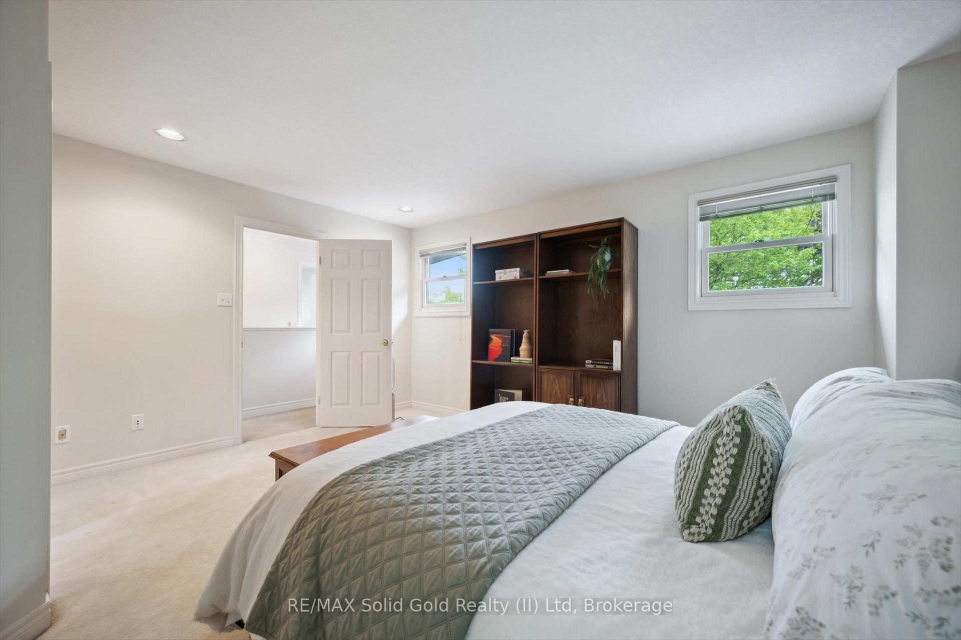 Photo 26 of 439 Brentcliffe Drive, Waterloo — HOMEH