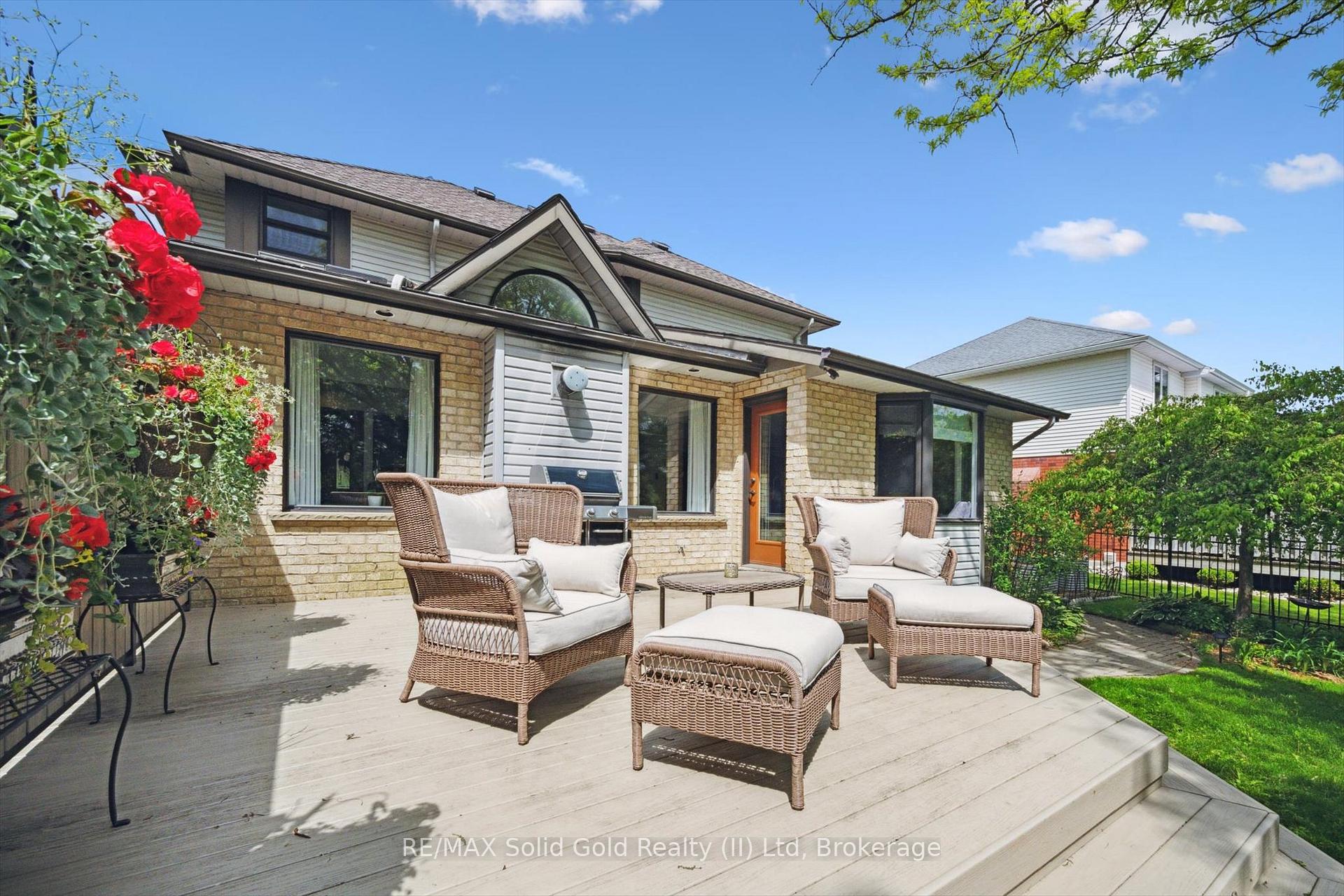 Photo 35 of 439 Brentcliffe Drive, Waterloo — HOMEH