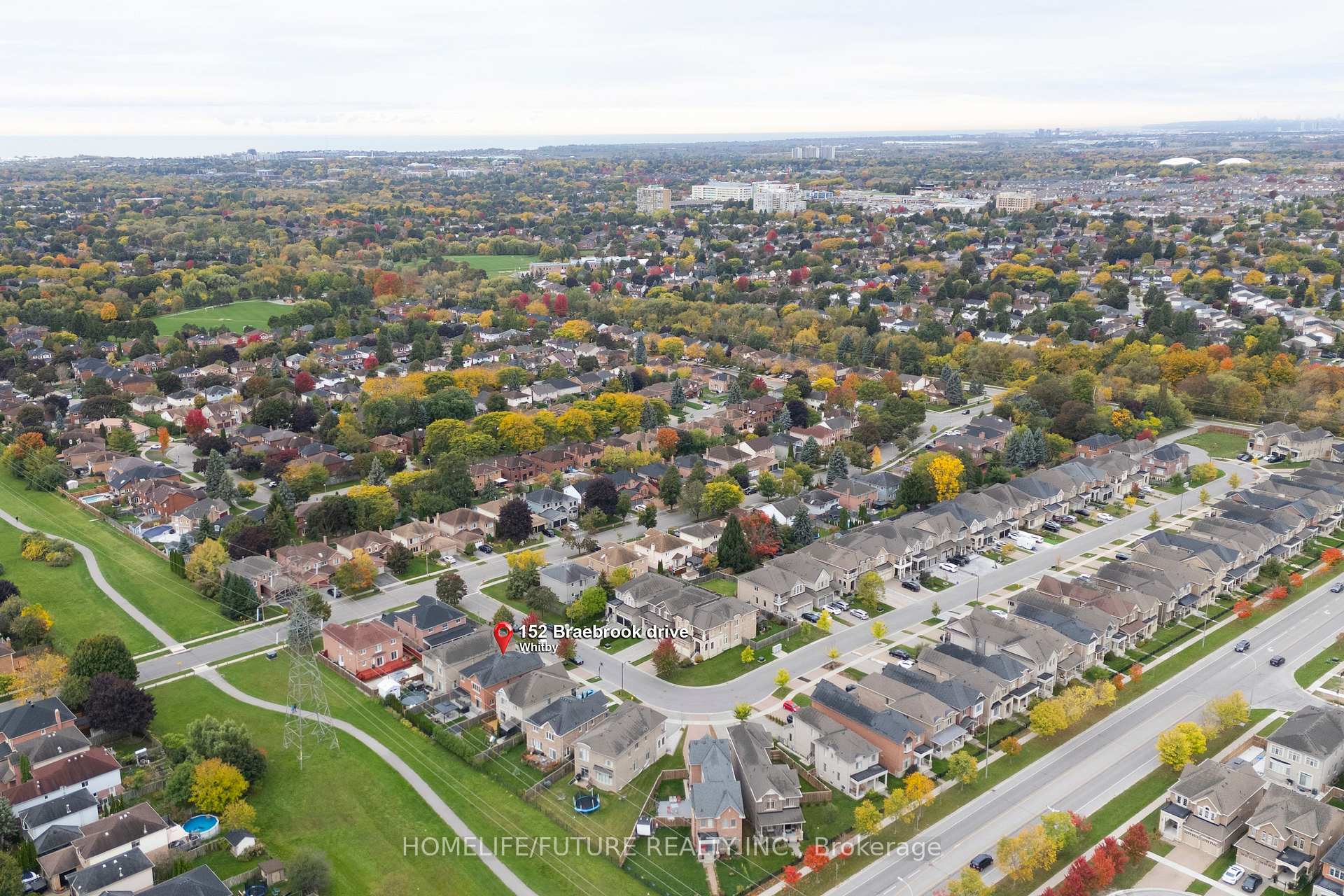 Photo 2 of 152 Braebrook Drive, Whitby, Rolling Acres — HOMEH