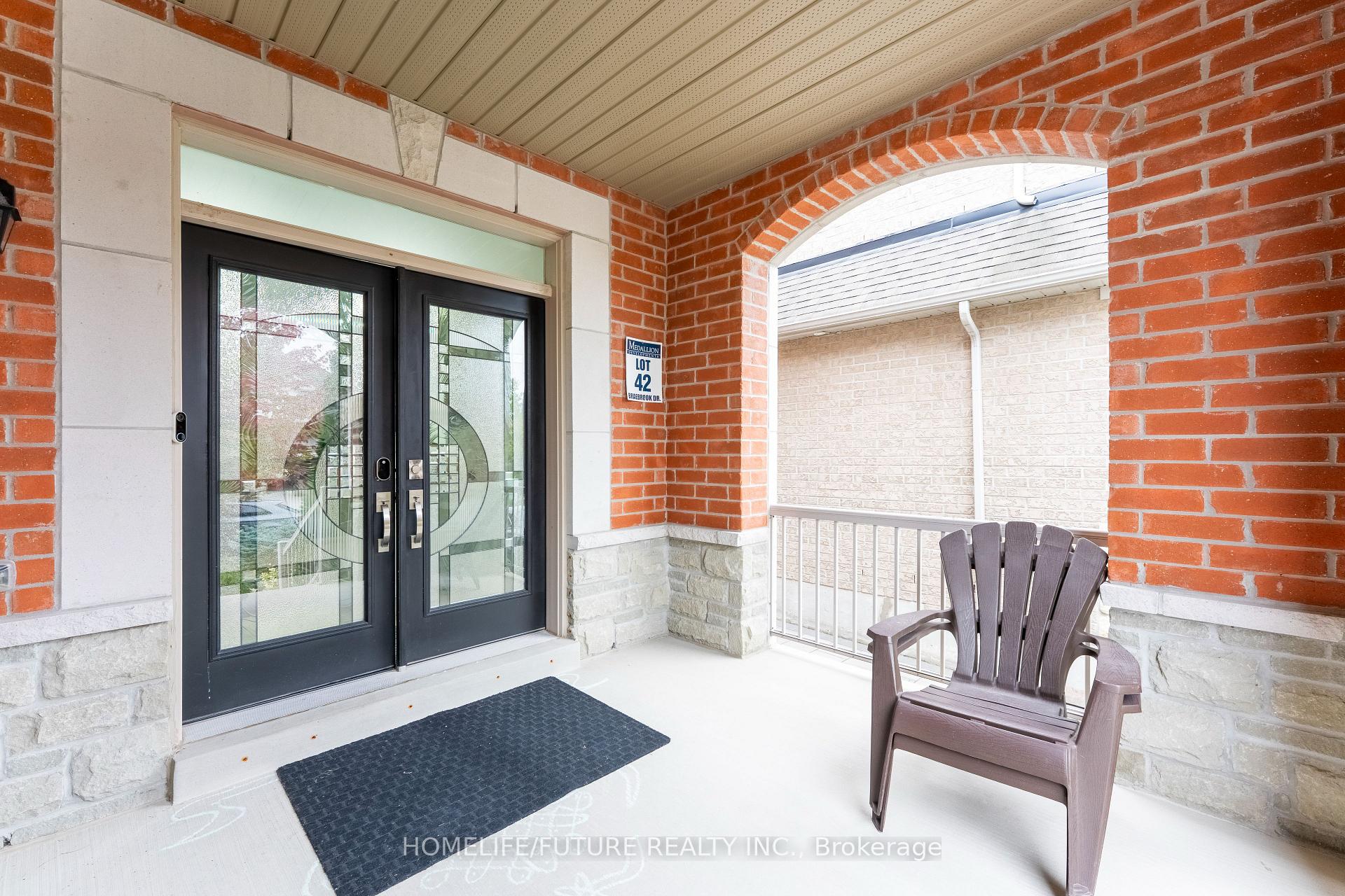Photo 5 of 152 Braebrook Drive, Whitby, Rolling Acres — HOMEH
