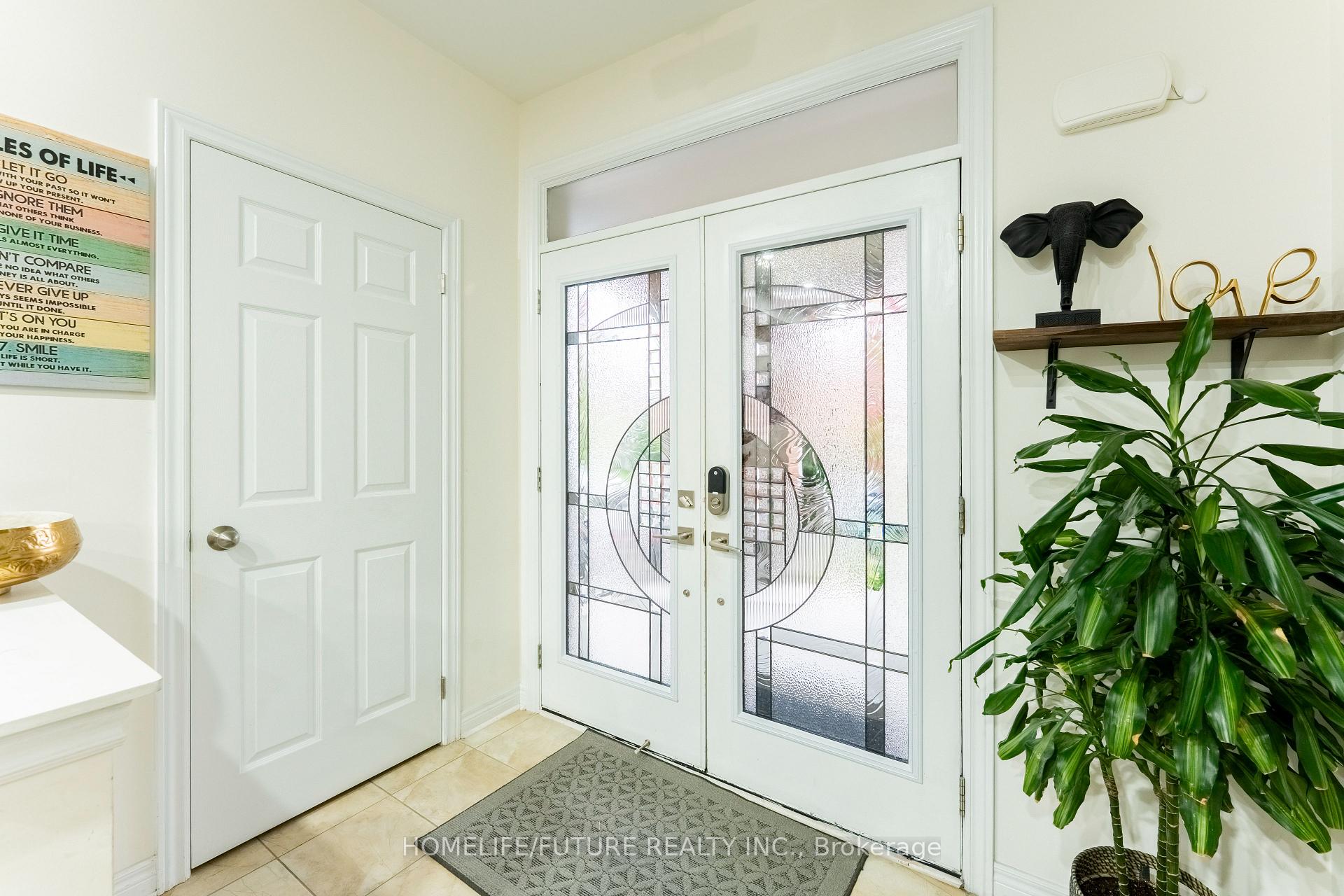 Photo 6 of 152 Braebrook Drive, Whitby, Rolling Acres — HOMEH