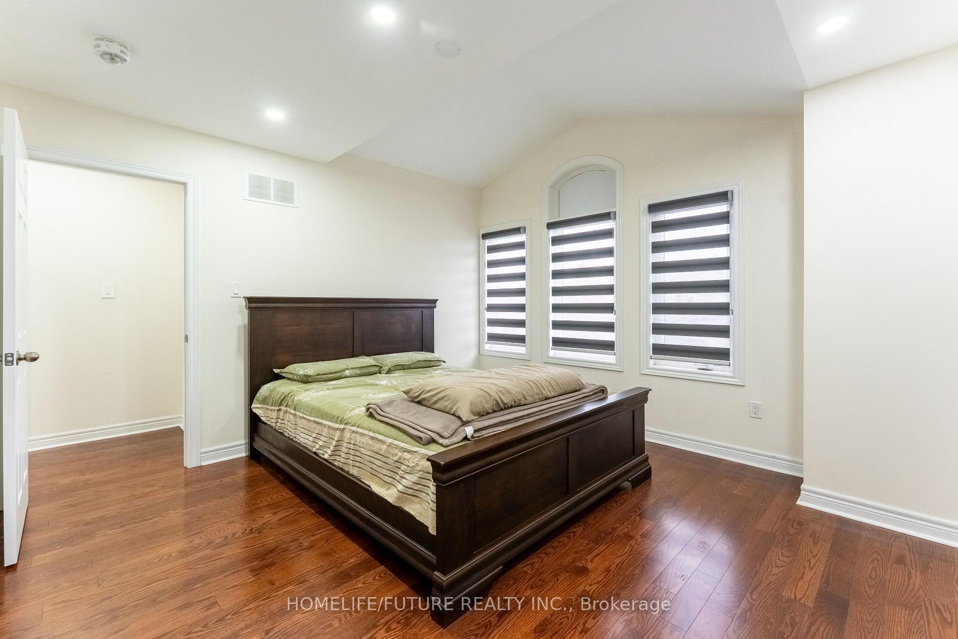 Photo 30 of 152 Braebrook Drive, Whitby, Rolling Acres — HOMEH