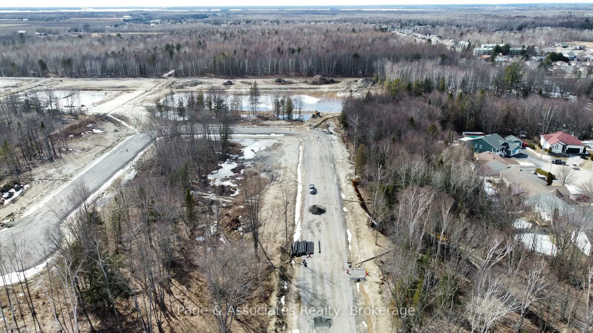 Photo 5 of 46 Brianne Court, West Nipissing, Sturgeon Falls — HOMEH