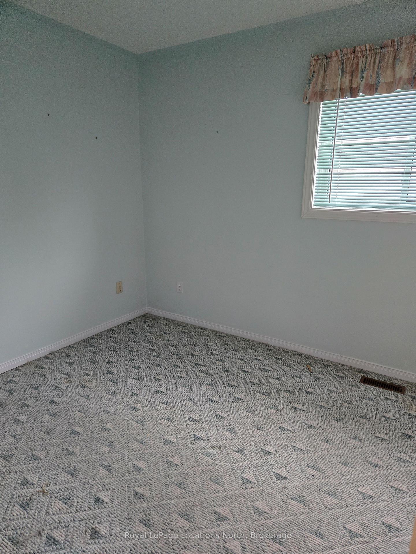 Photo 19 of 21 Langevin Drive, Wasaga Beach — HOMEH