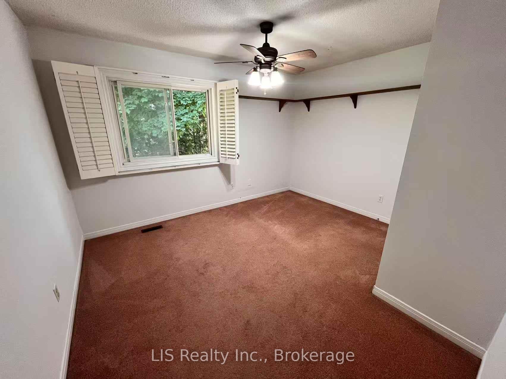 Photo 15 of 16 Murdock Avenue, Aurora, Aurora Heights — HOMEH