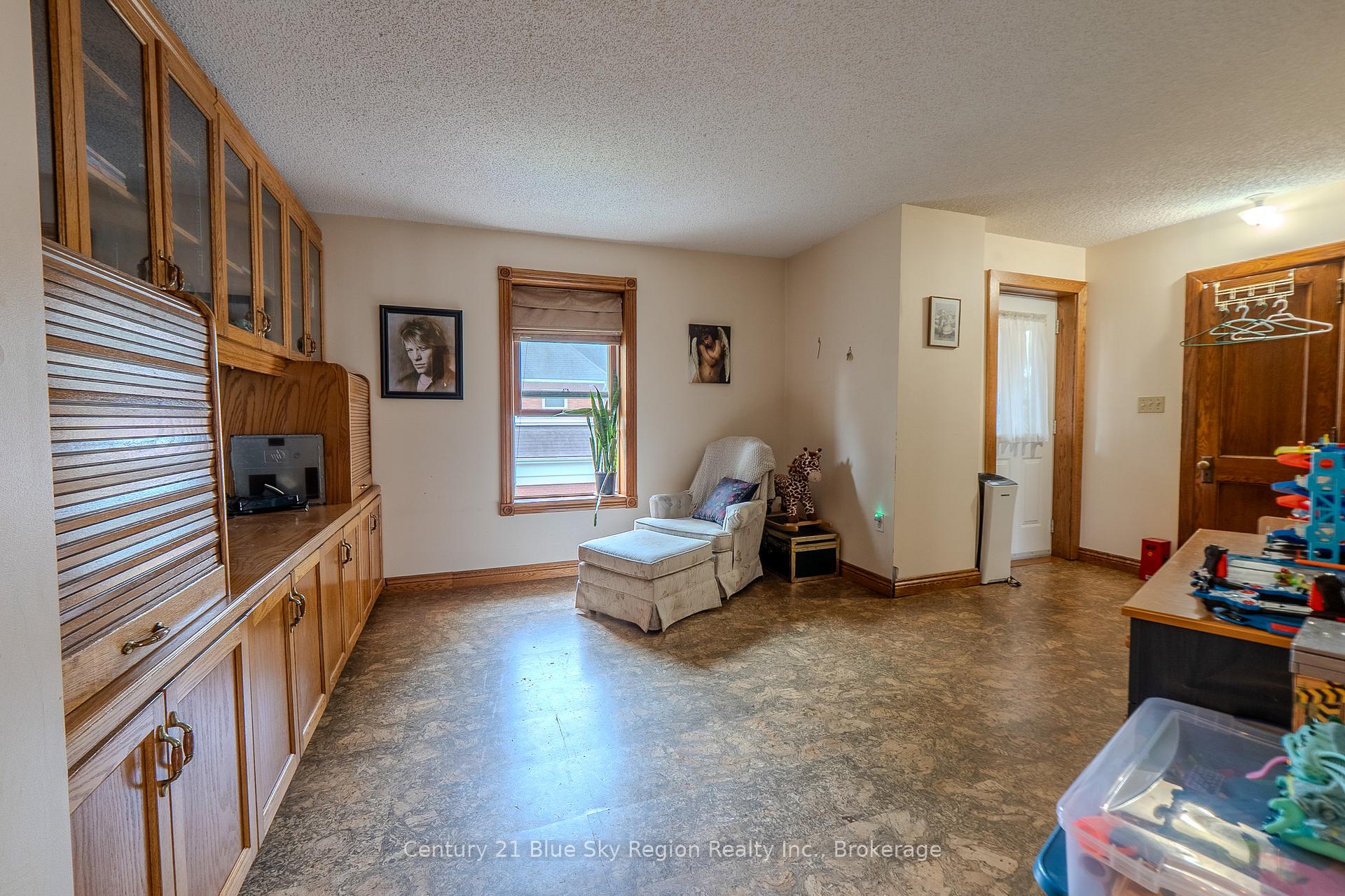 Photo 14 of 125 Main Street, West Nipissing, Sturgeon Falls — HOMEH