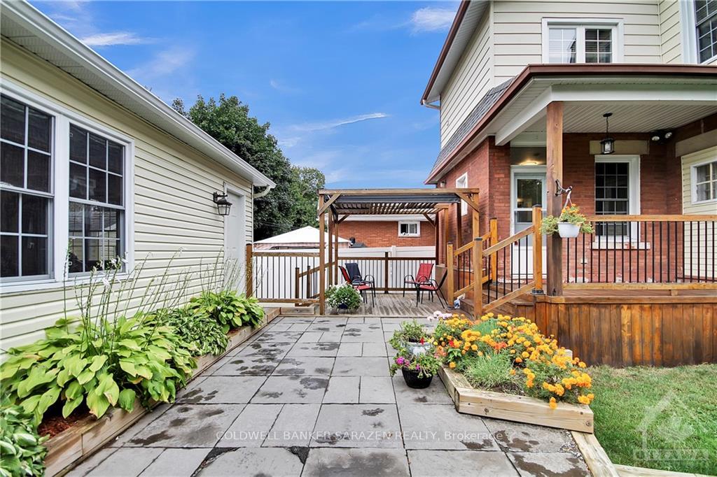Photo 2 of 444 Richardson Avenue, Ottawa, Woodroffe — HOMEH