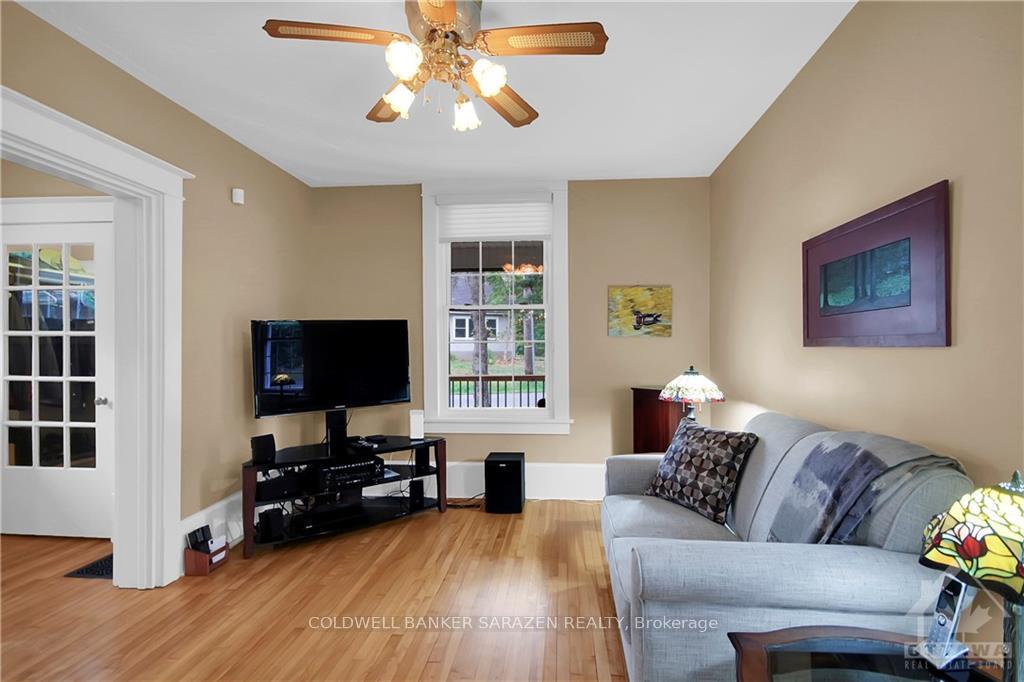 Photo 10 of 444 Richardson Avenue, Ottawa, Woodroffe — HOMEH