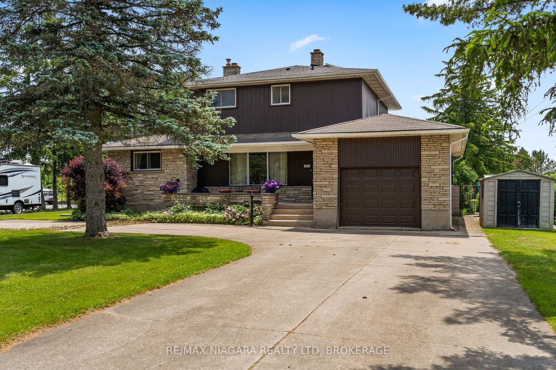 Photo 1 of 415 Lyons Creek Road, Welland, Cooks Mills — HOMEH
